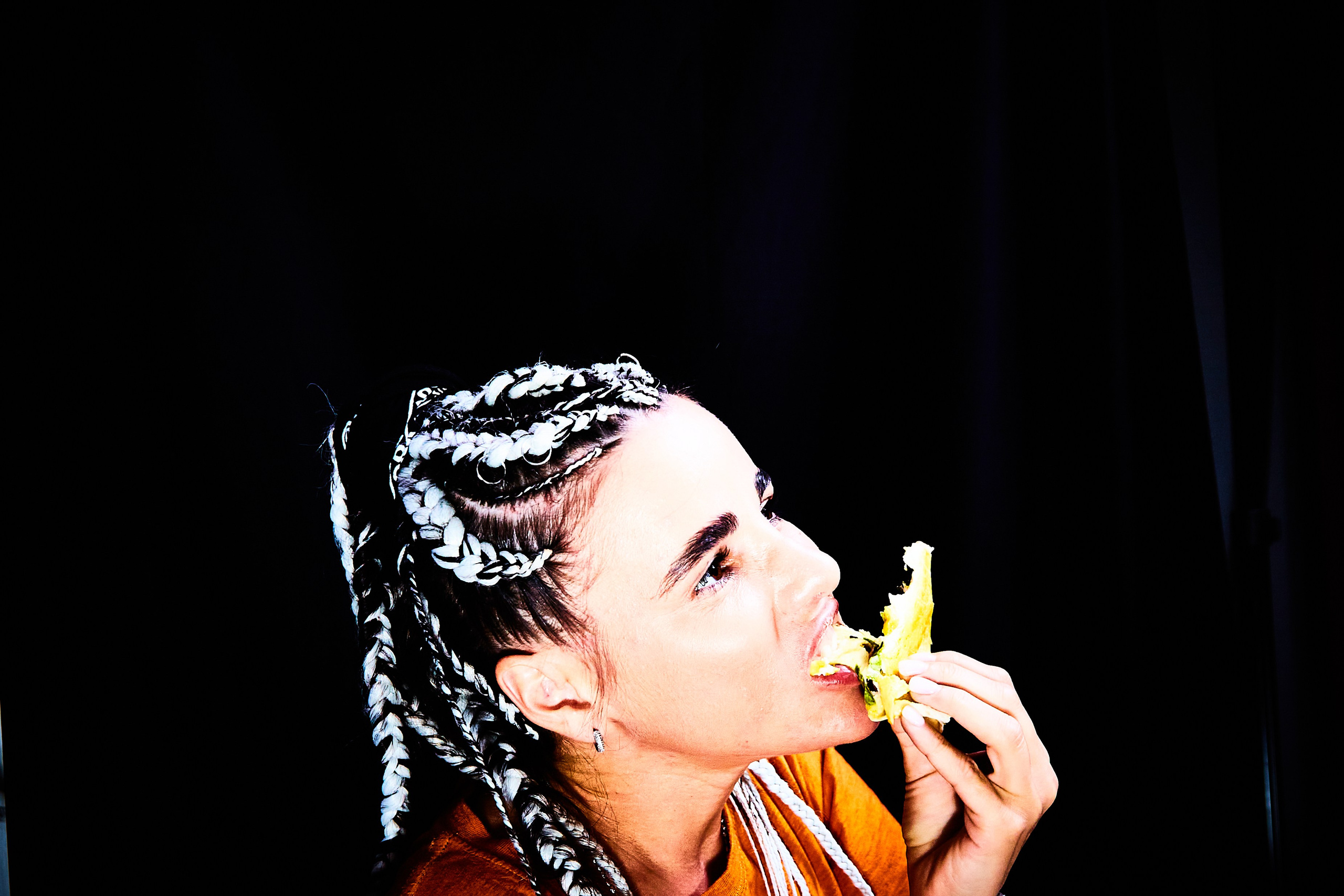 Крис. Рилс, тв, фуд фото, стилистика, видео и продакшн. Организация съёмок для ресторанов и брендов. Вкусно, эстетично, профессионально