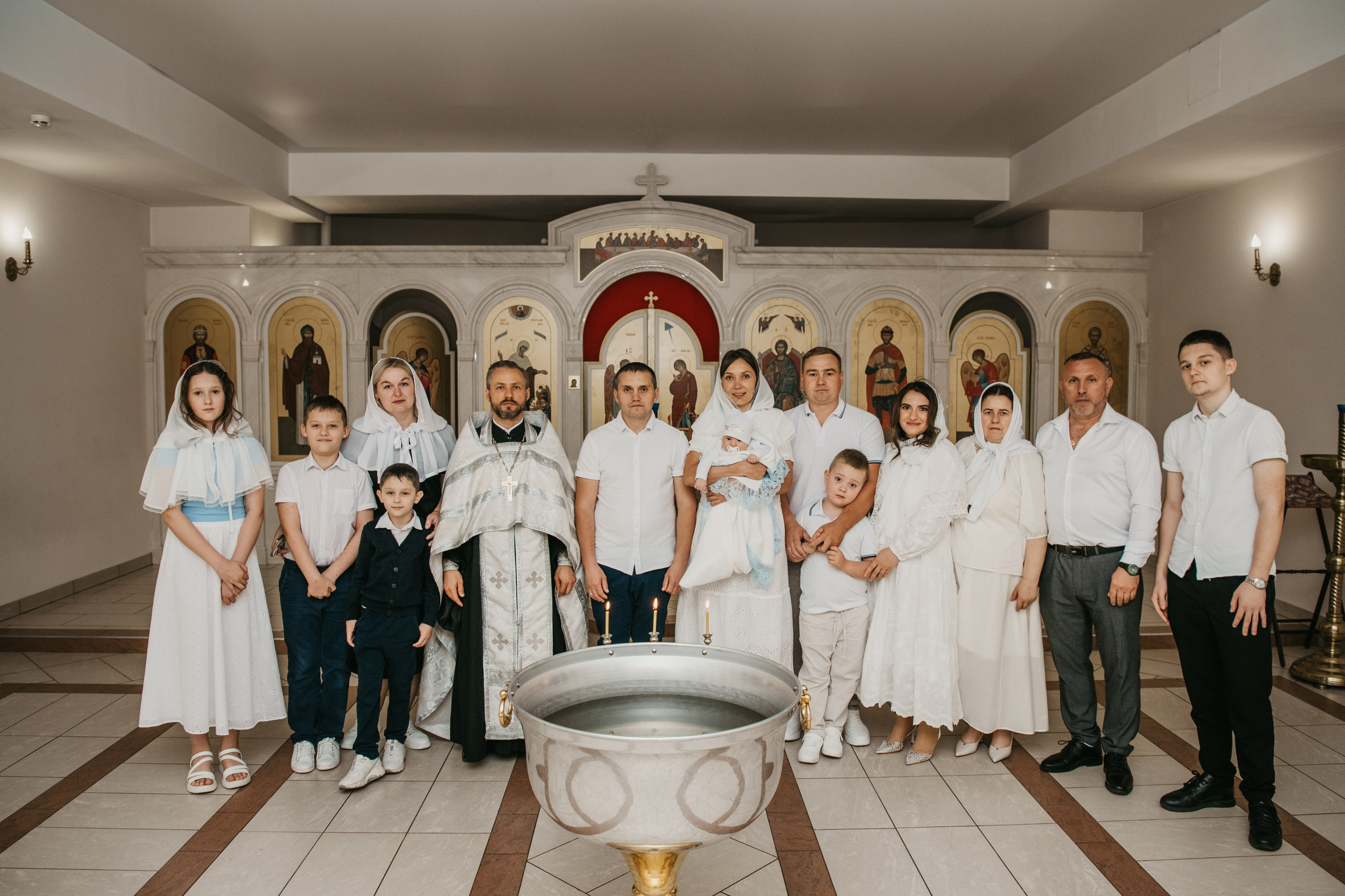 Крещение Евгения. Фотограф на выписку из роддома в Москве и МО