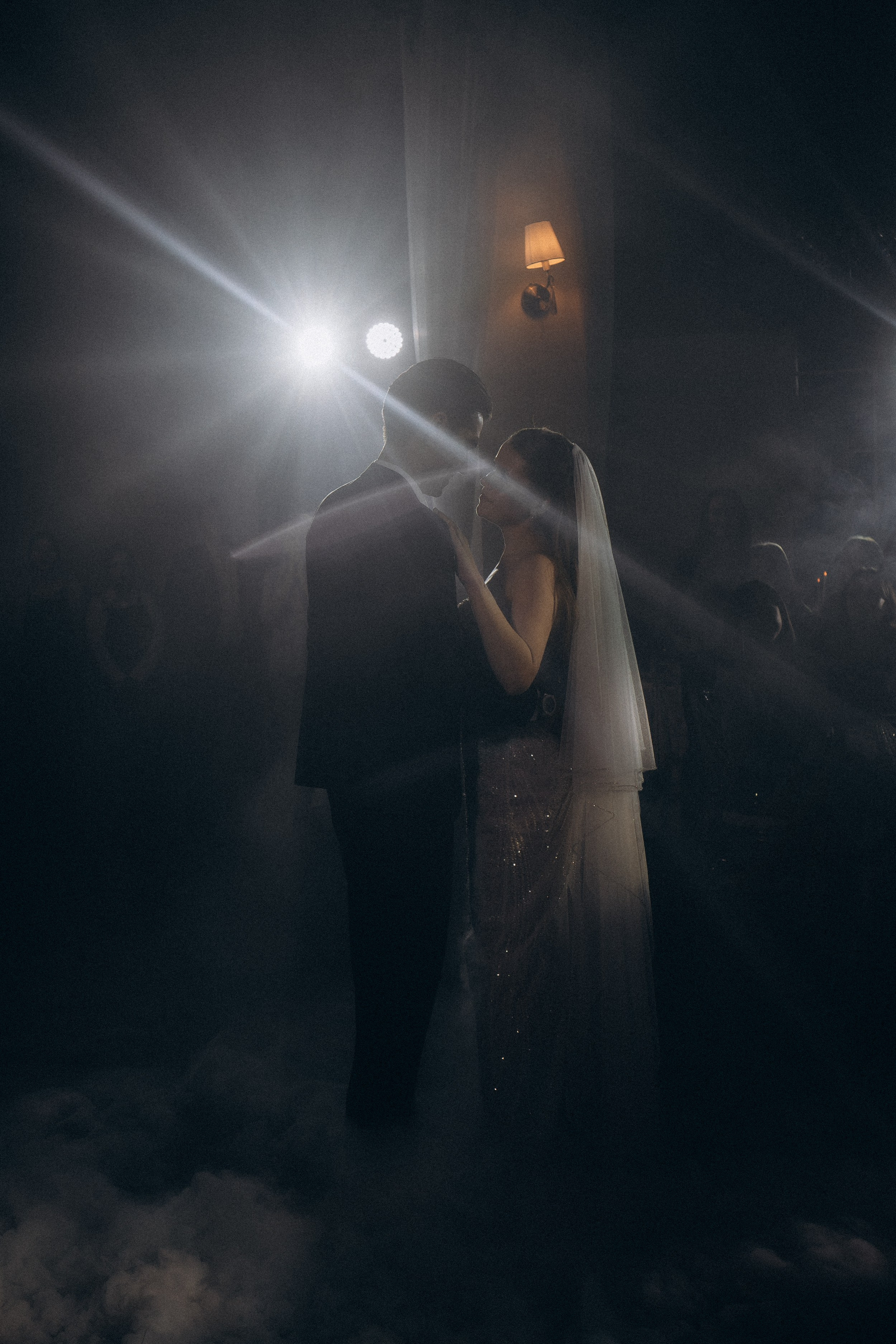 СВАДЕБНАЯ СЬЕМКА СБОРОВ В ОТЕЛЕ И ВЫЕЗД НА ЦЕРЕМОНИЮ (СНЯТО В СИБИРЕ В НИЖНЕВАРТОВСКЕ). Профессиональный фотограф, Санкт-Петербург — Виктория Богомолова