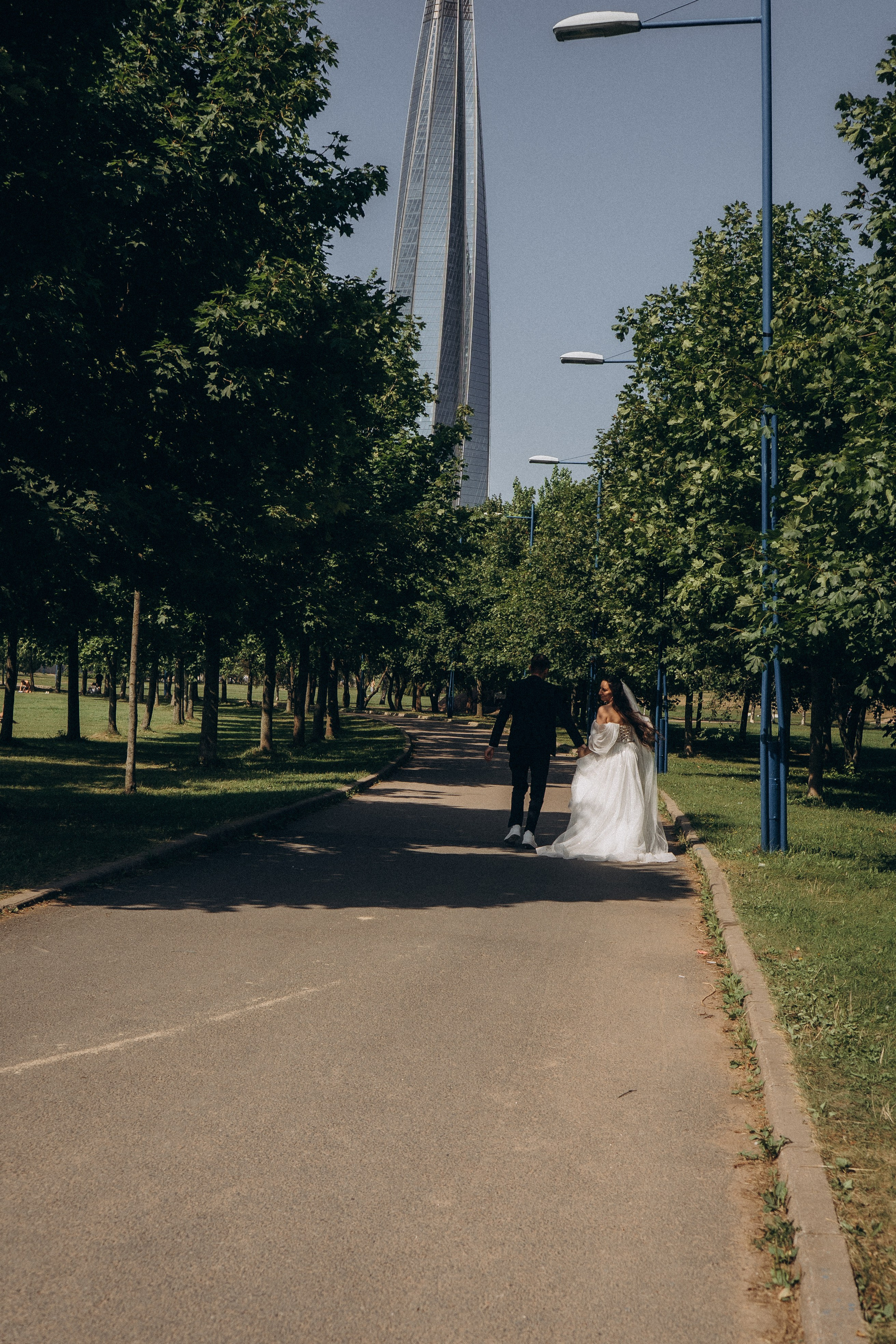 СВАДЕБНАЯ СЬЕМК В ПАРКЕ 300-ЛЕТИЯ. Профессиональный фотограф, Санкт-Петербург — Виктория Богомолова