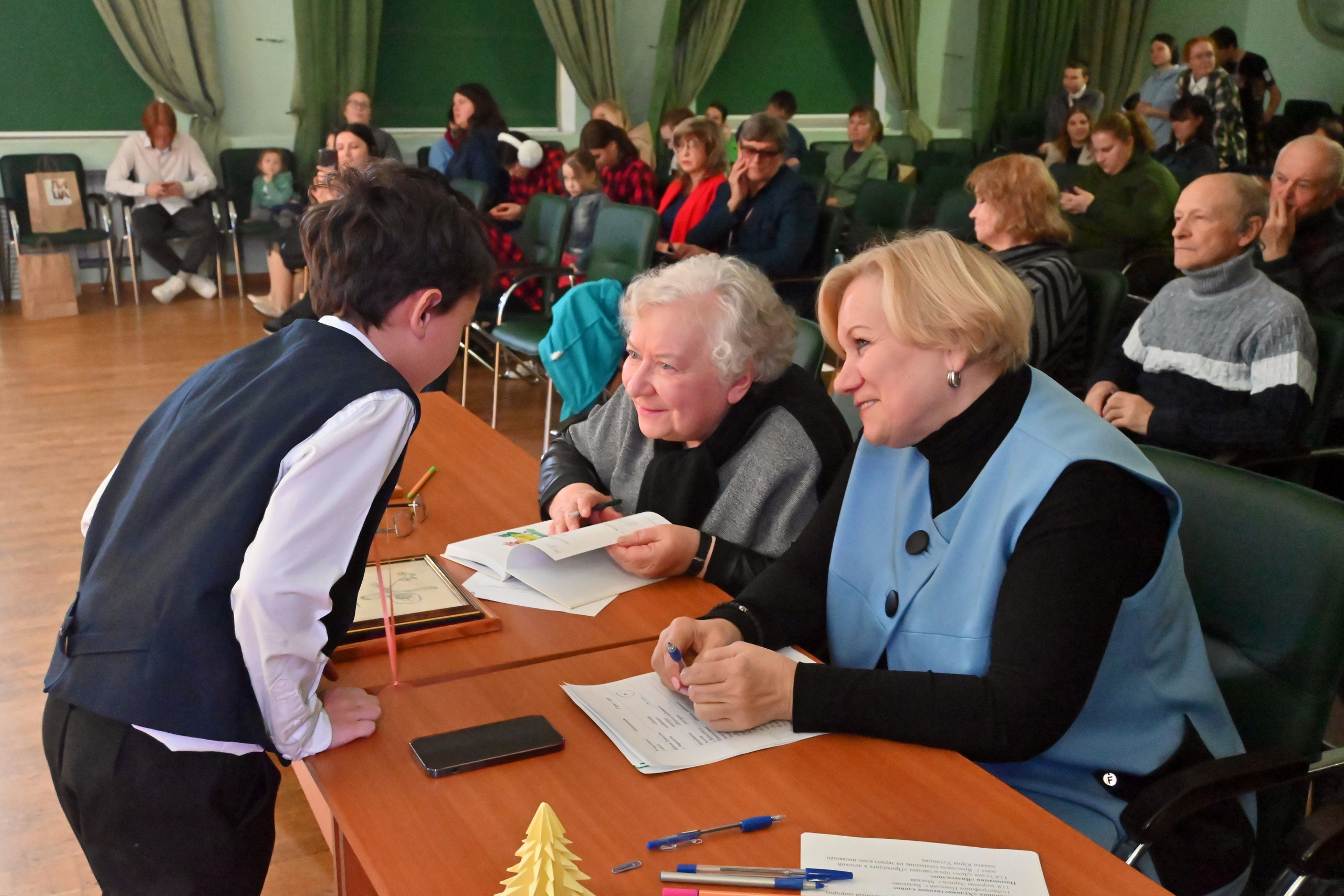 Фестиваль авторской песни «Лица» 10.12.2023. Профессиональный фотограф в Москве Алёна Котова