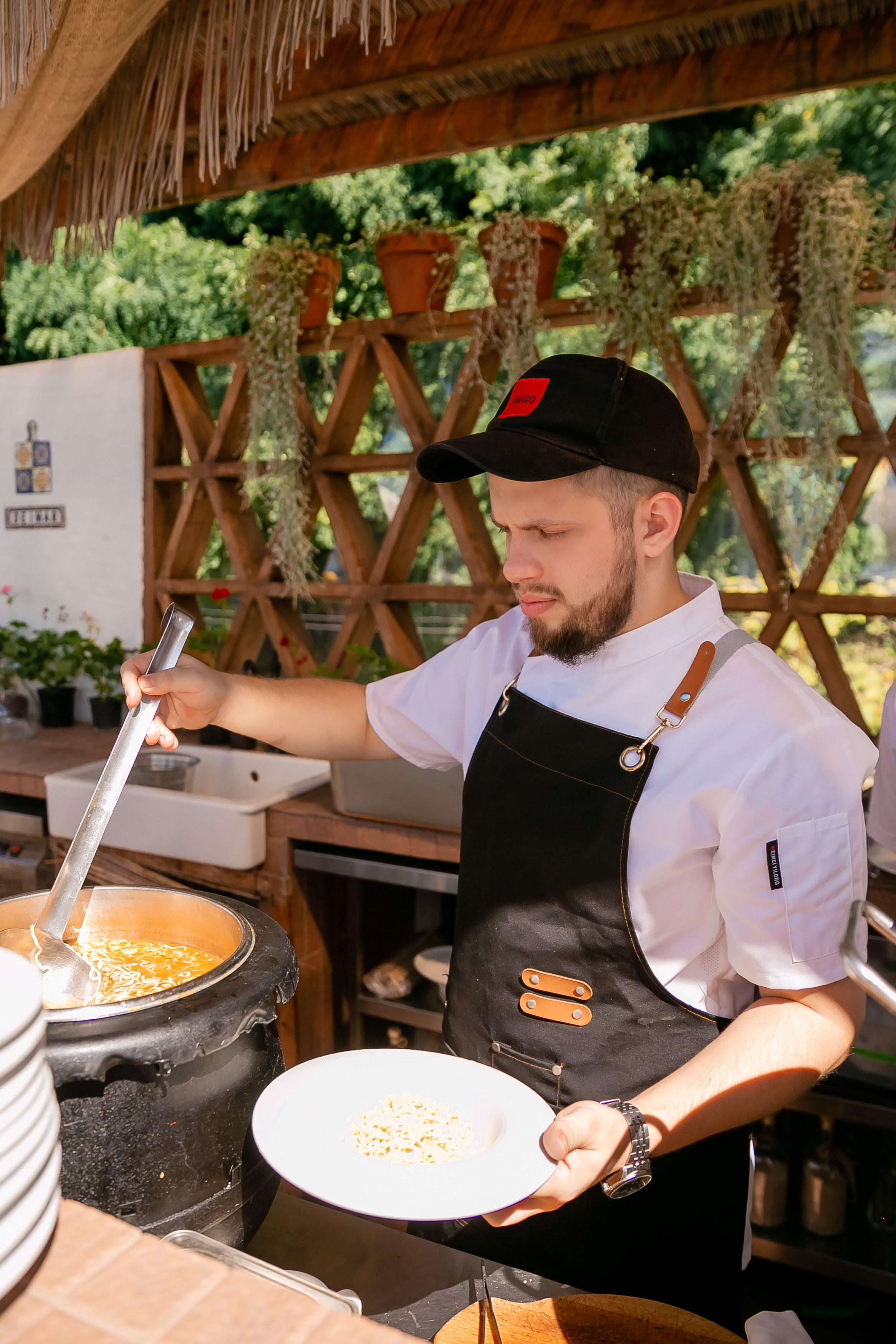 «Похмельный рейв» в ресторане DELMAR. Репортажный фотограф в Ялте Алексей Семёнов