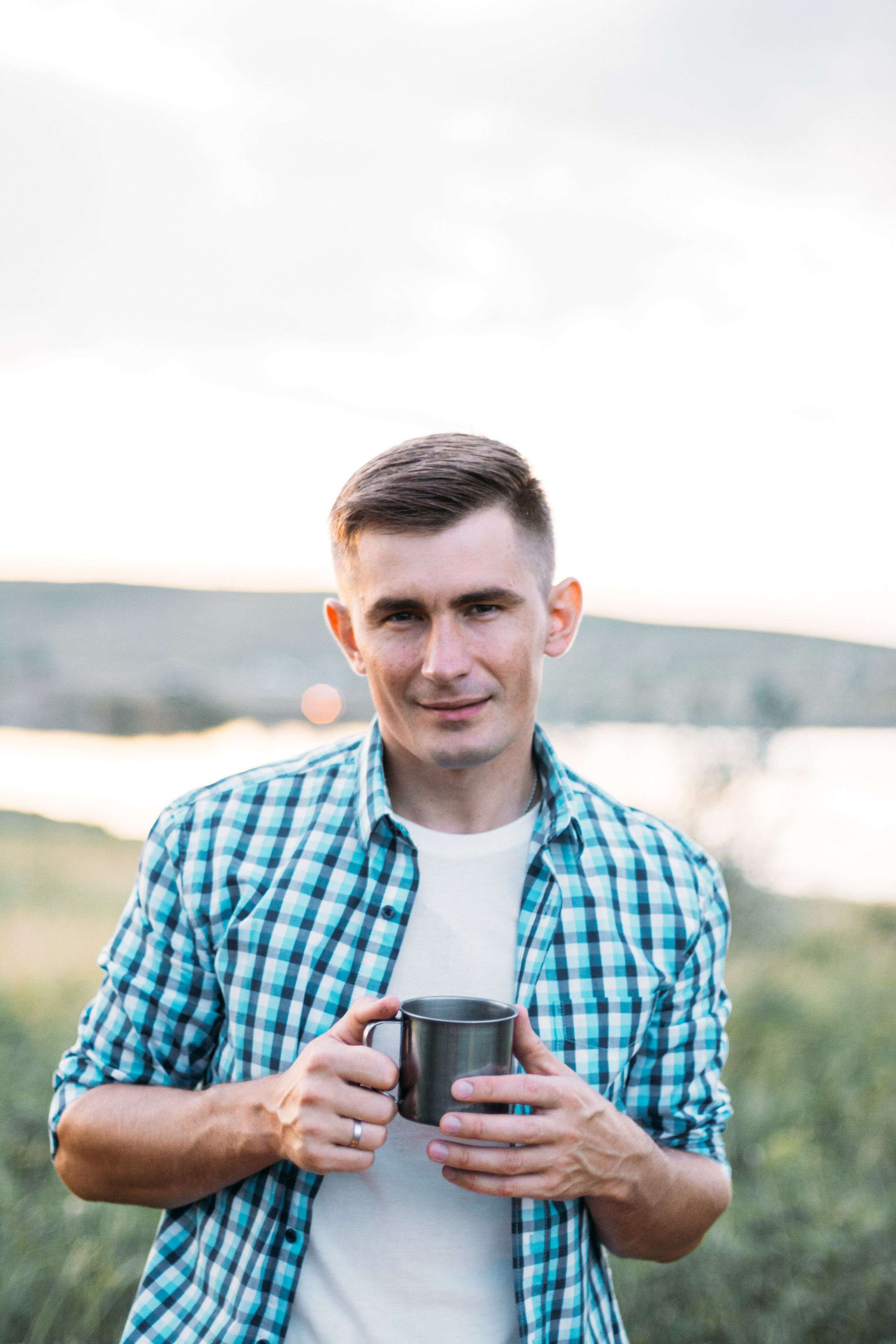 У костра. Фотограф Ким Ангелина