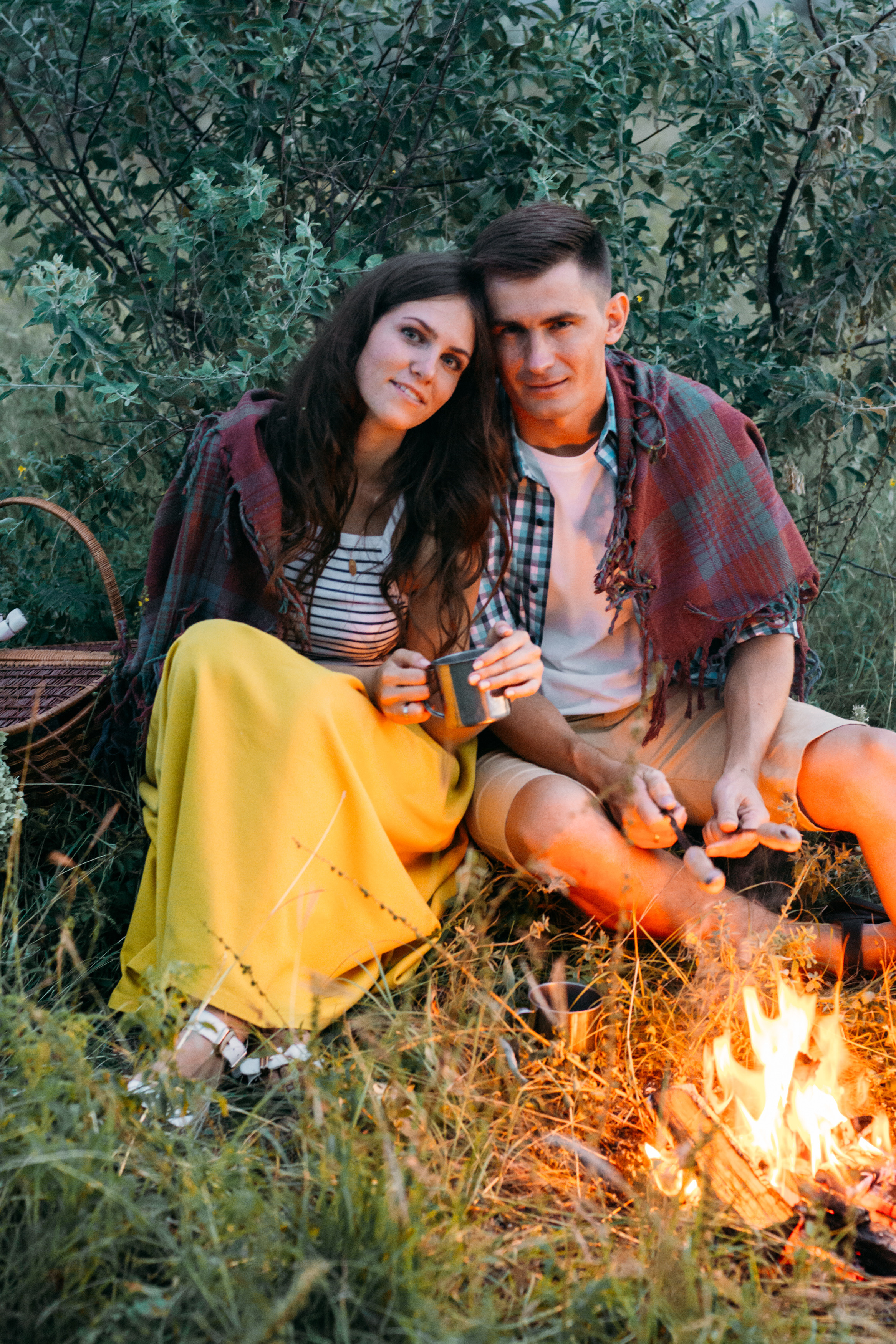 У костра. Фотограф Ким Ангелина