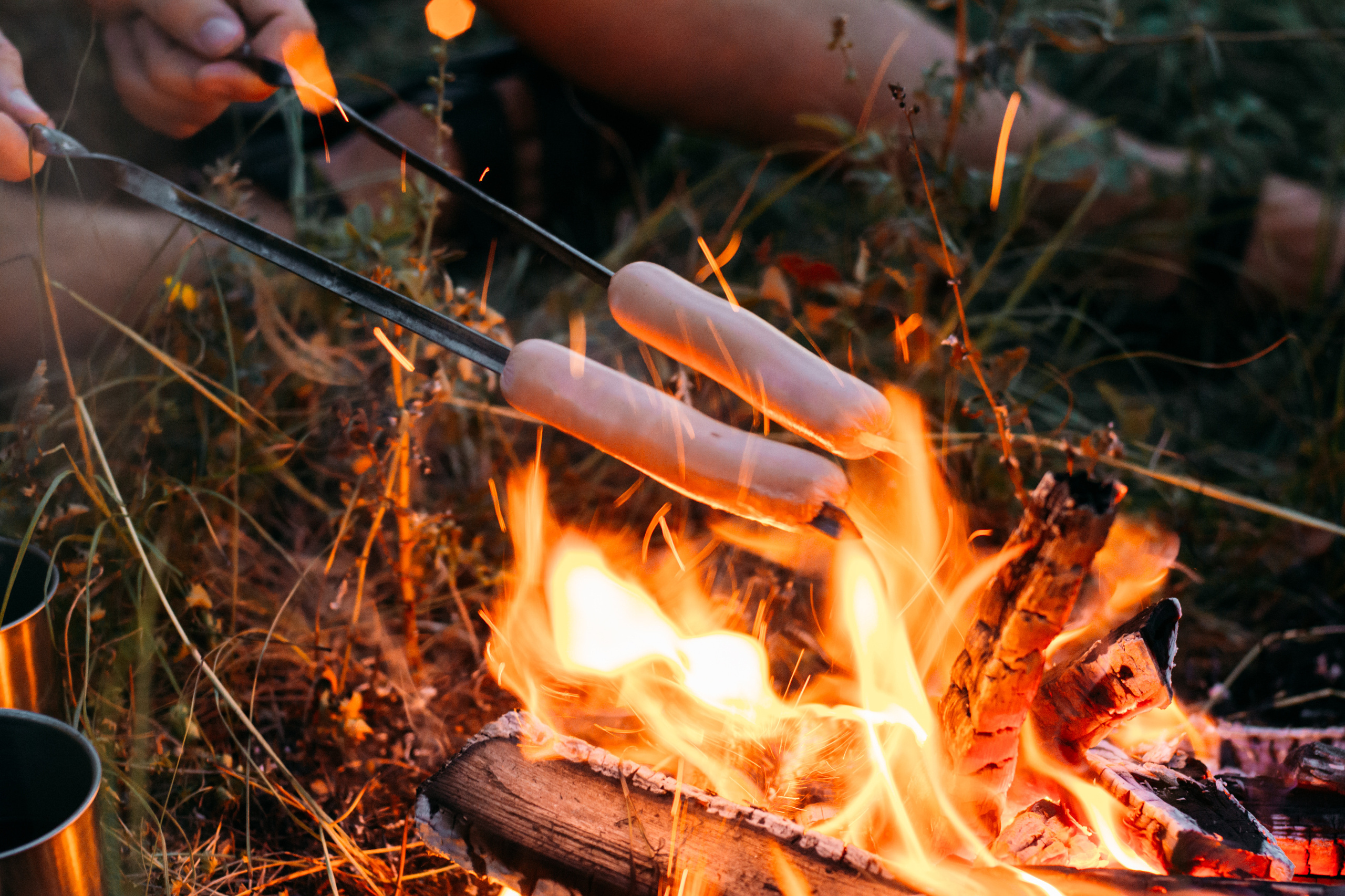 У костра. Фотограф Ким Ангелина