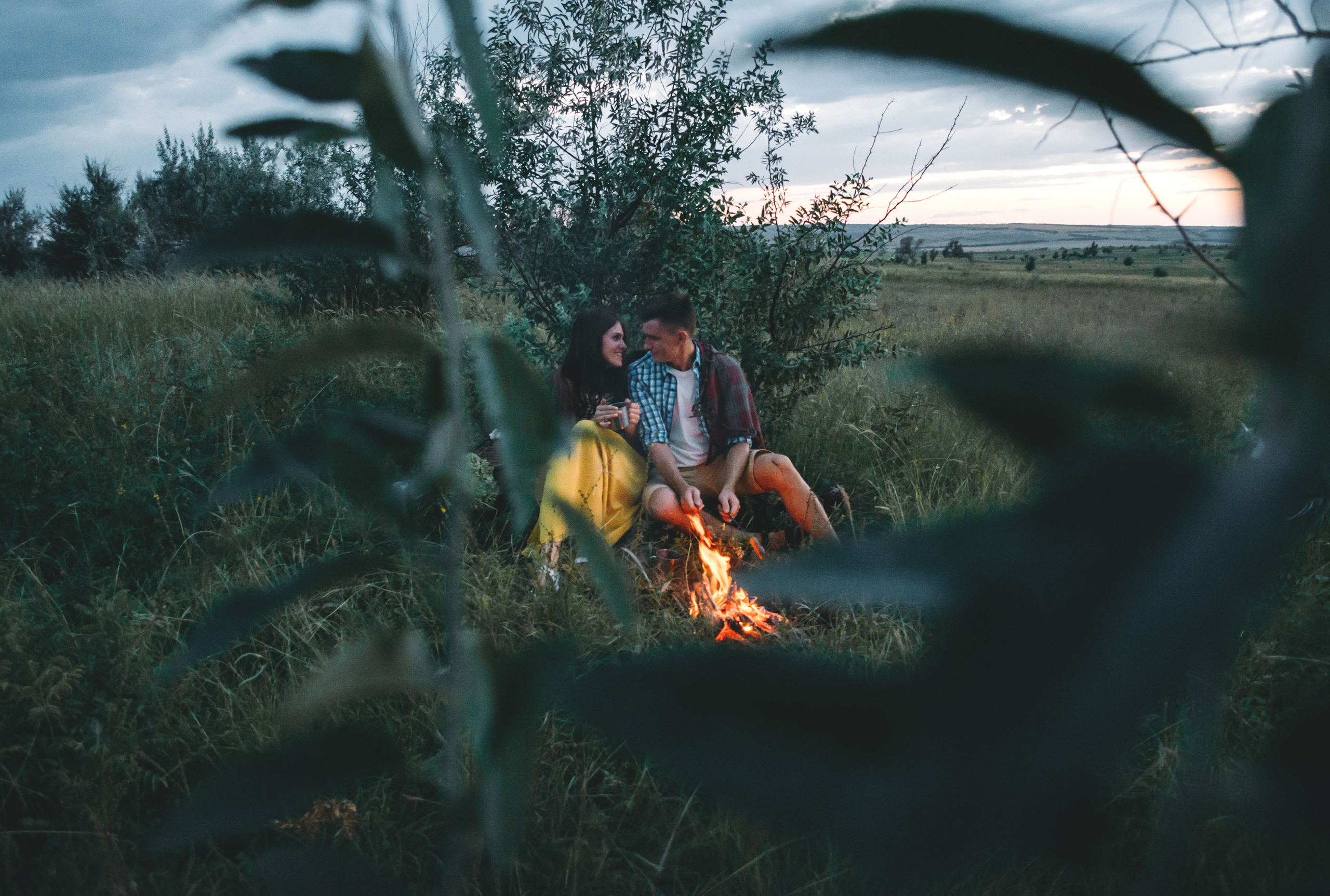 У костра. Фотограф Ким Ангелина