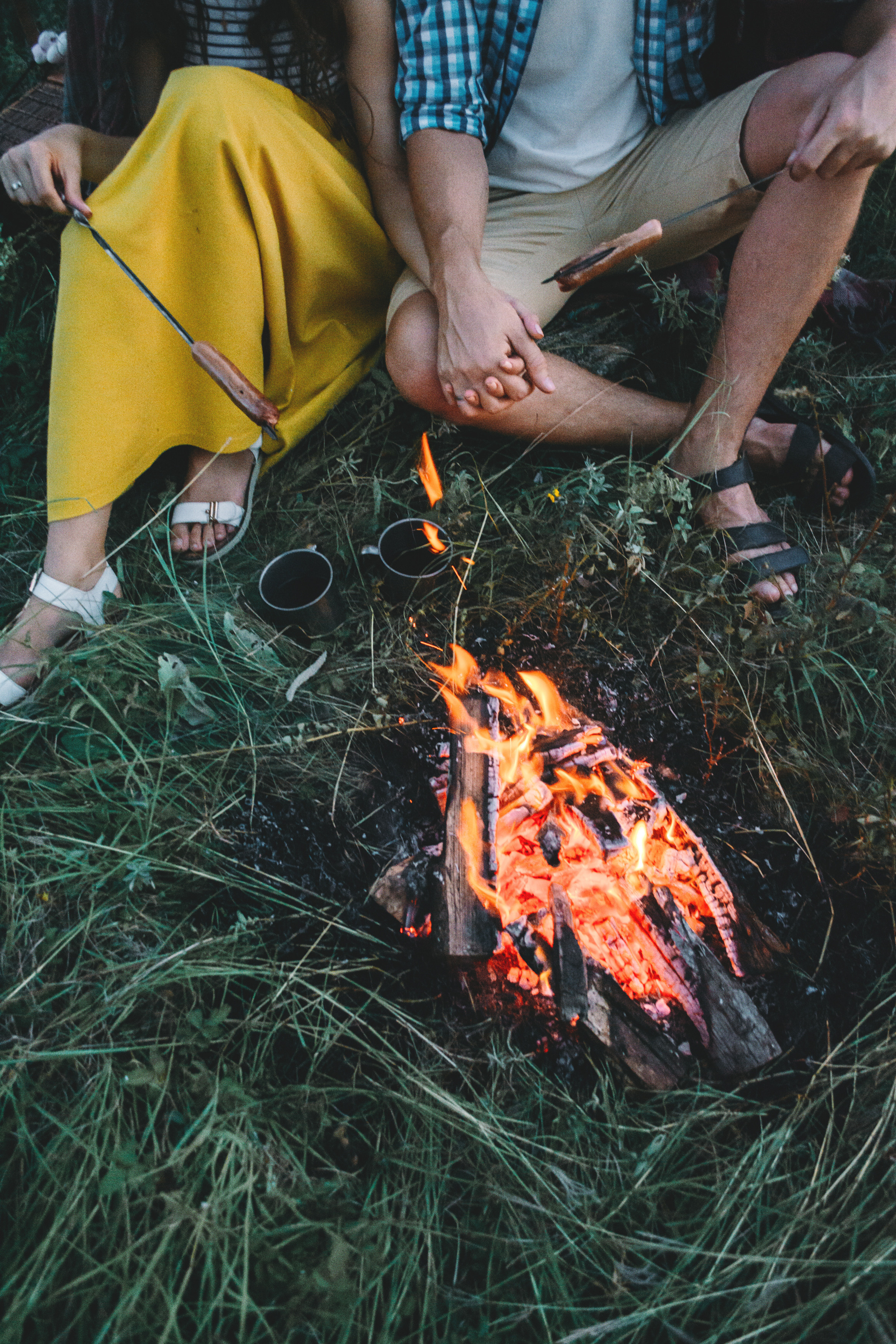 У костра. Фотограф Ким Ангелина