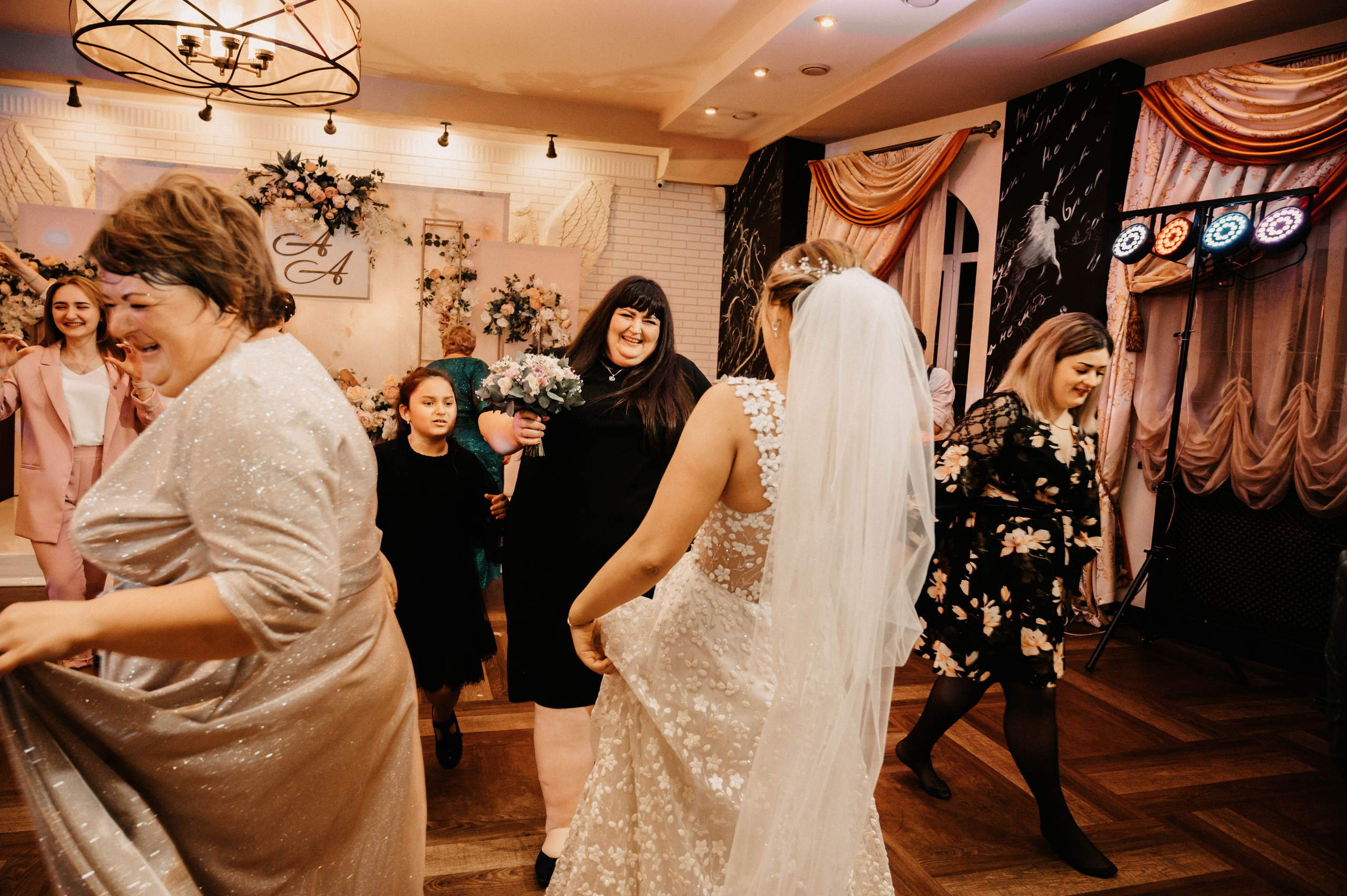 Аня и Артём. Фотограф Ким Ангелина