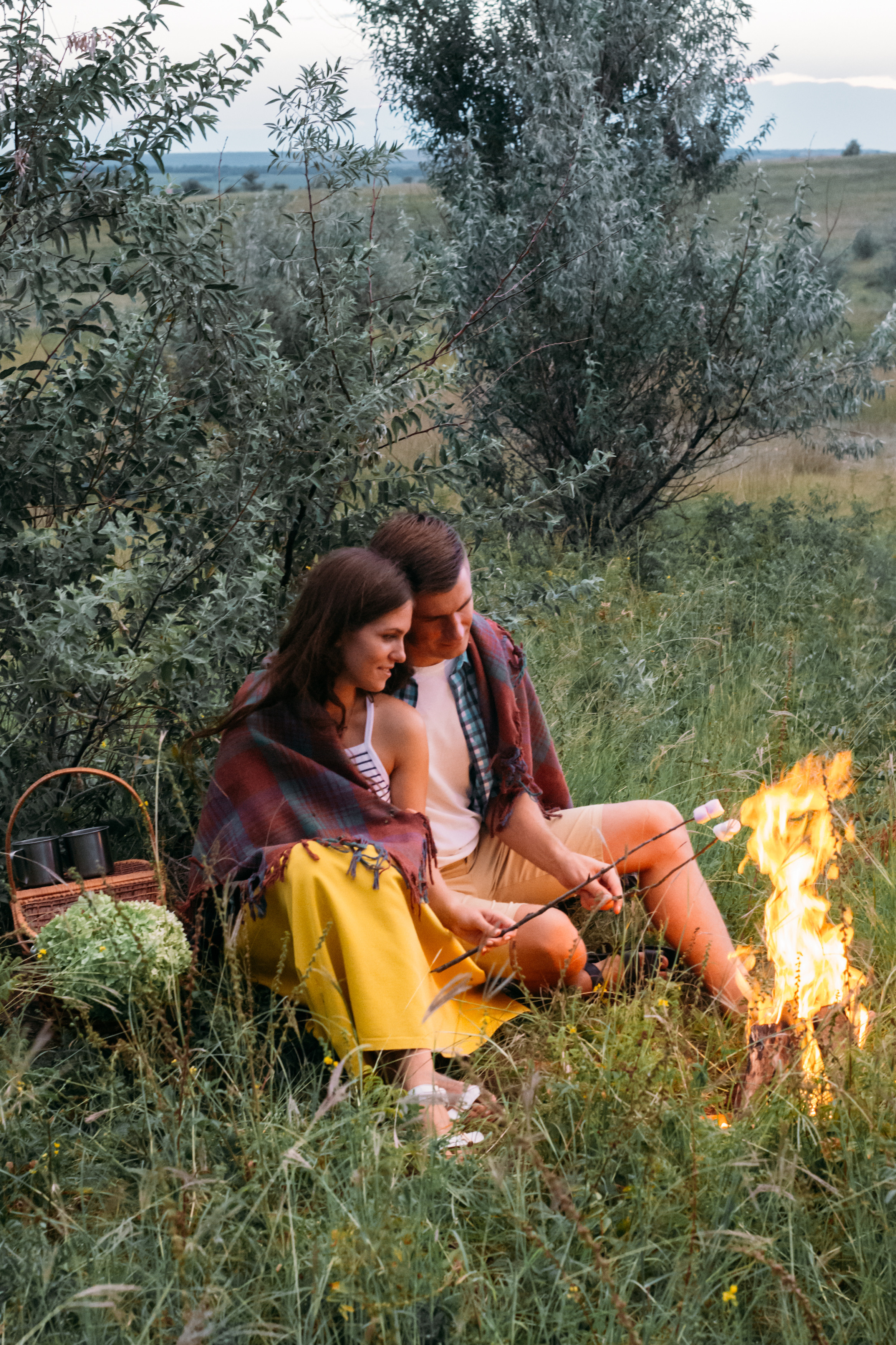 У костра. Фотограф Ким Ангелина