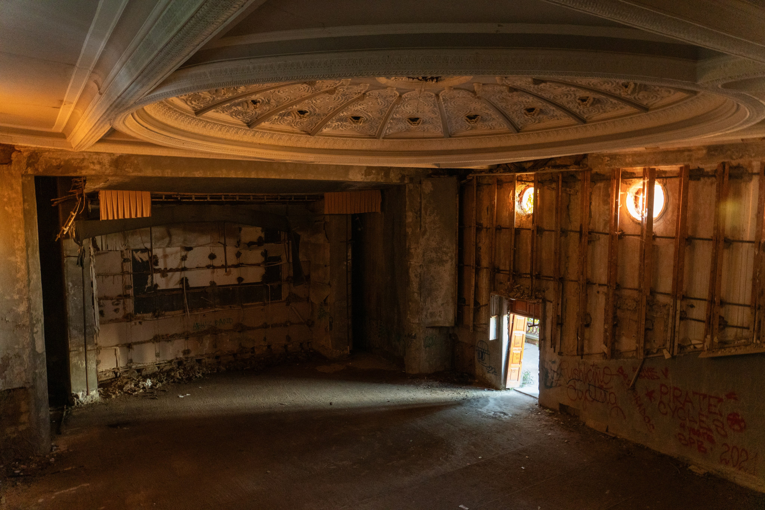 Абхазия. Gusarov Travel Photography