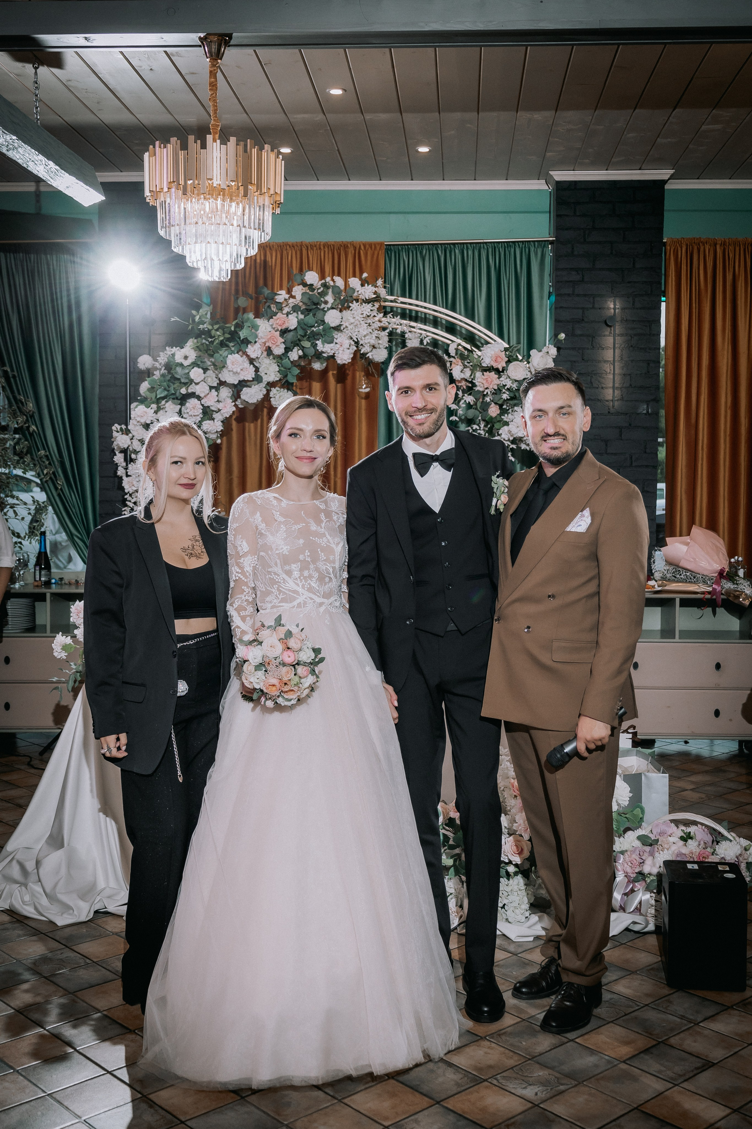 Свадебный день. Дарья и Джем. Свадебная фотография. Арина Рубах