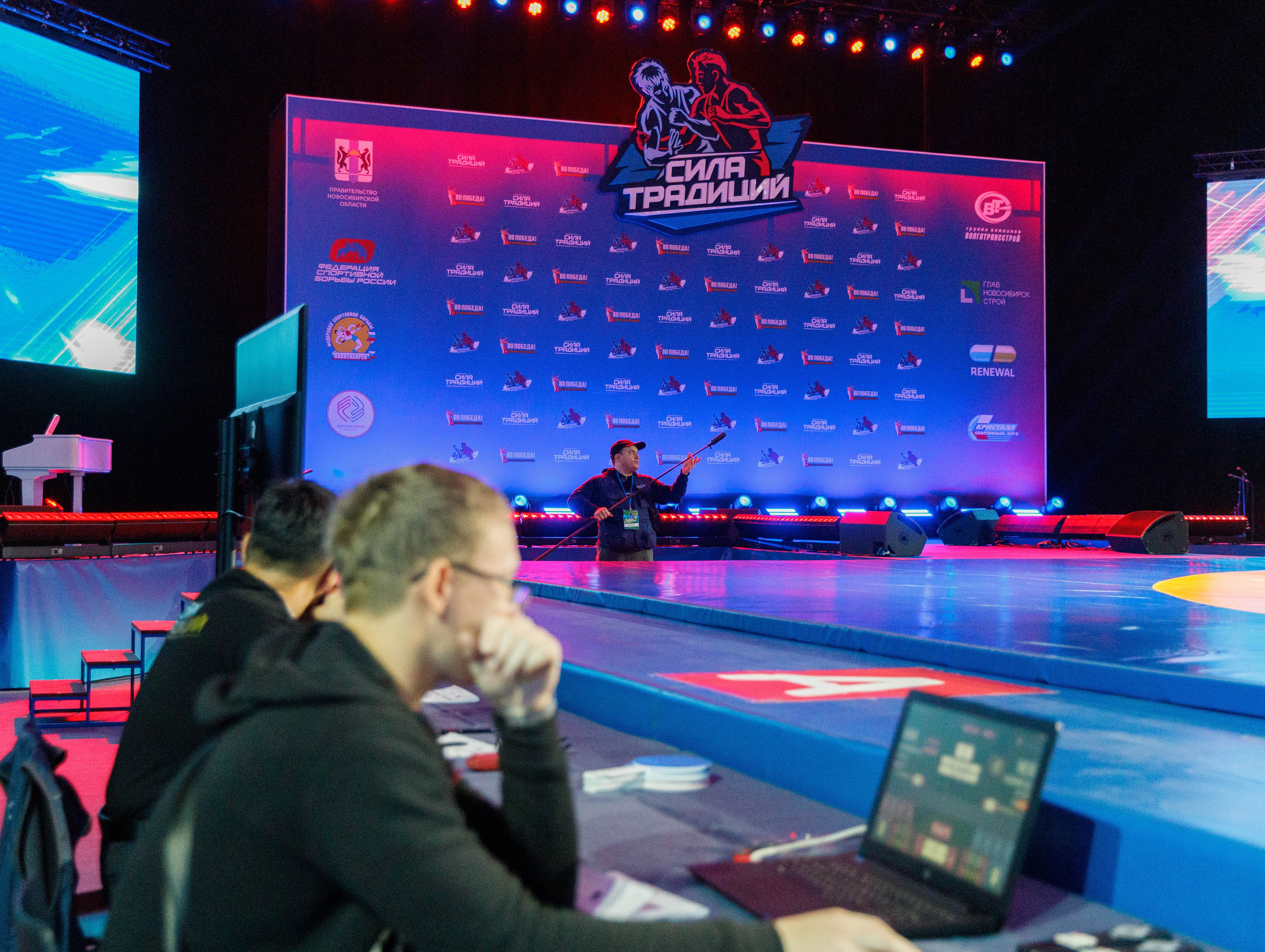 Международный чемпионат по греко-римской борьбе «Сила Традиций». Репортажный фотограф в Новосибирске Алена Помазунова