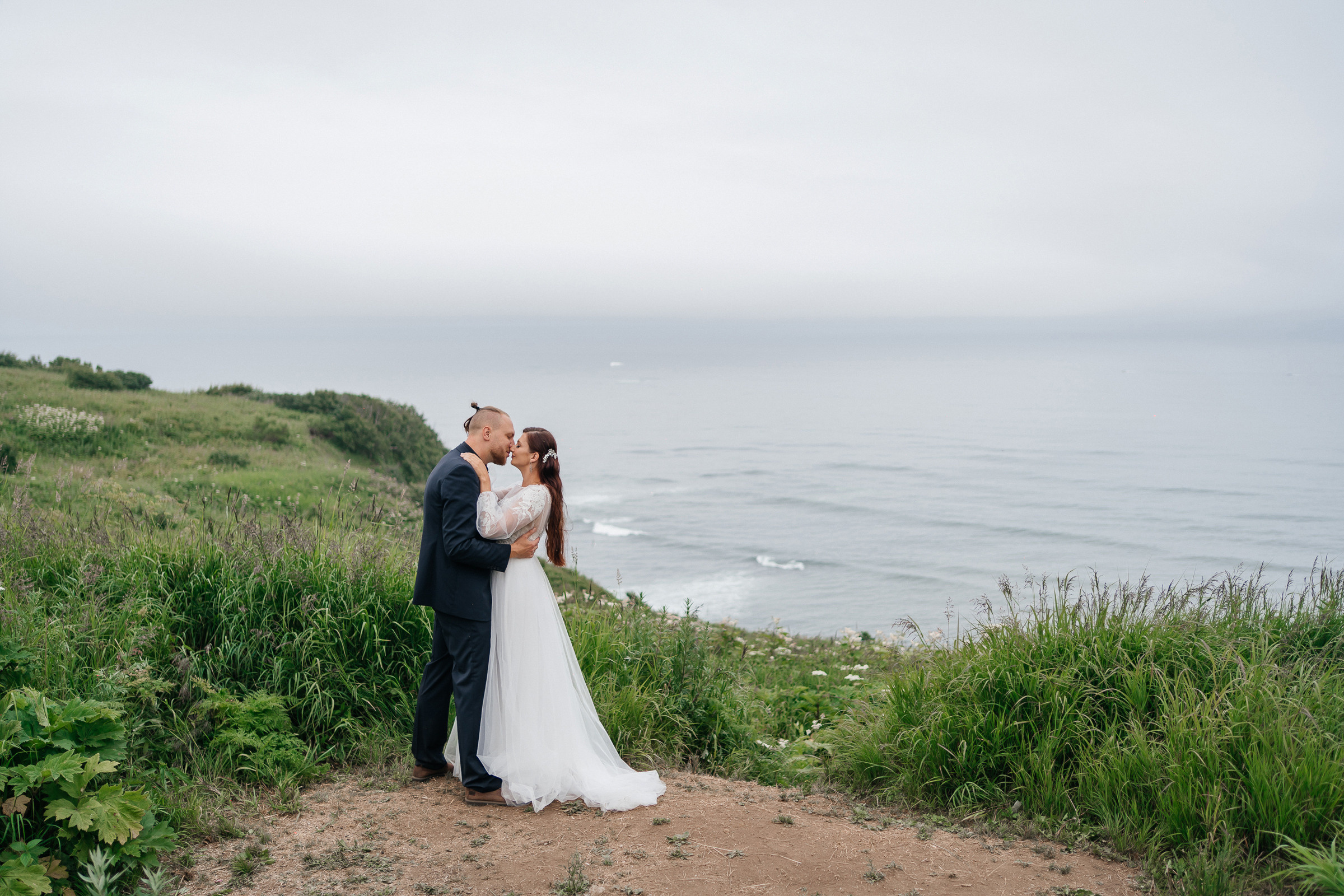 Дмитрий и Мария. Свадебный фотограф Камчатка Петровский Павел