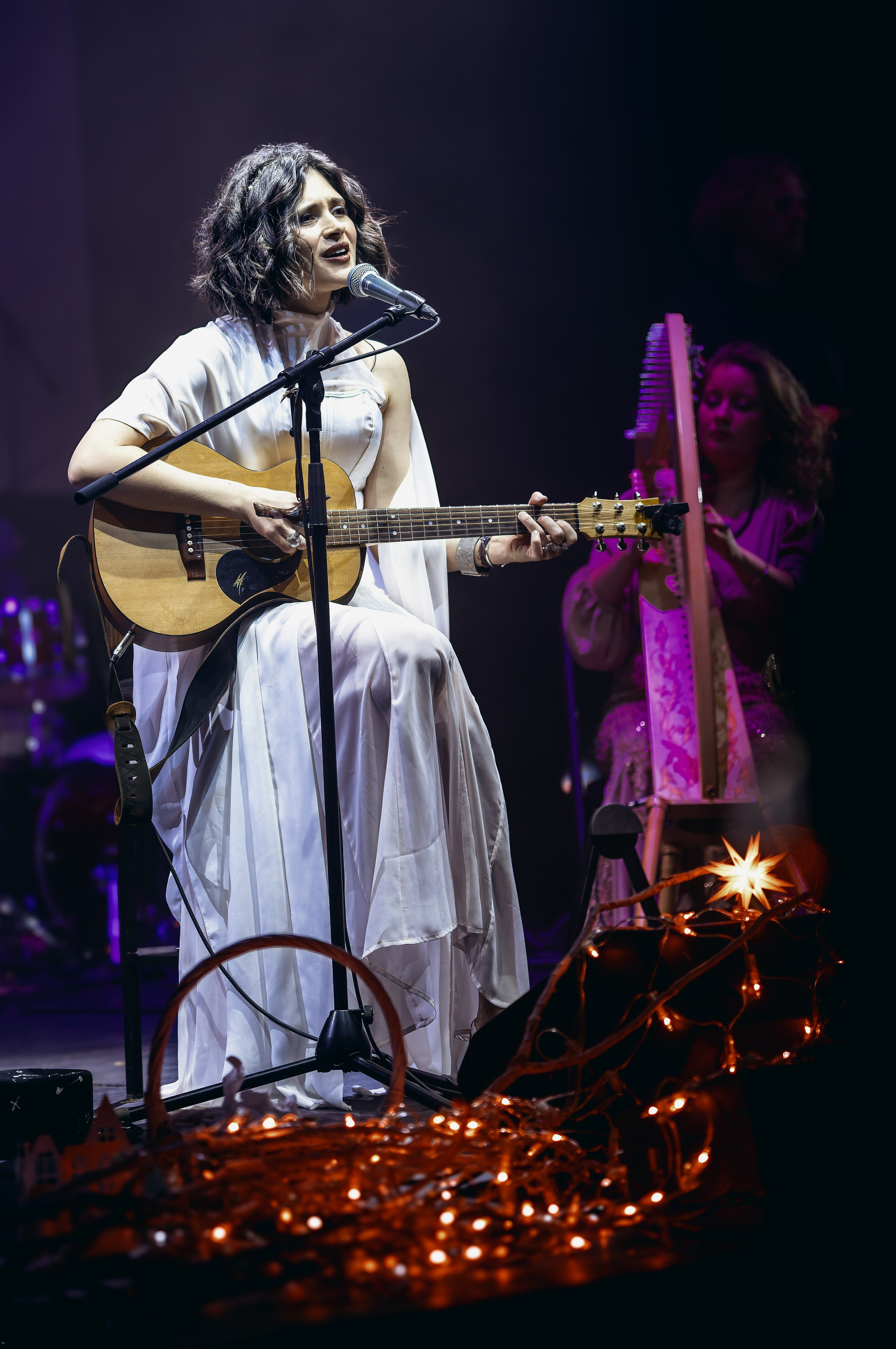 Женя Любич: Белый концерт 6 января 2026 года. Сайт фотографа Сергея Абрамова