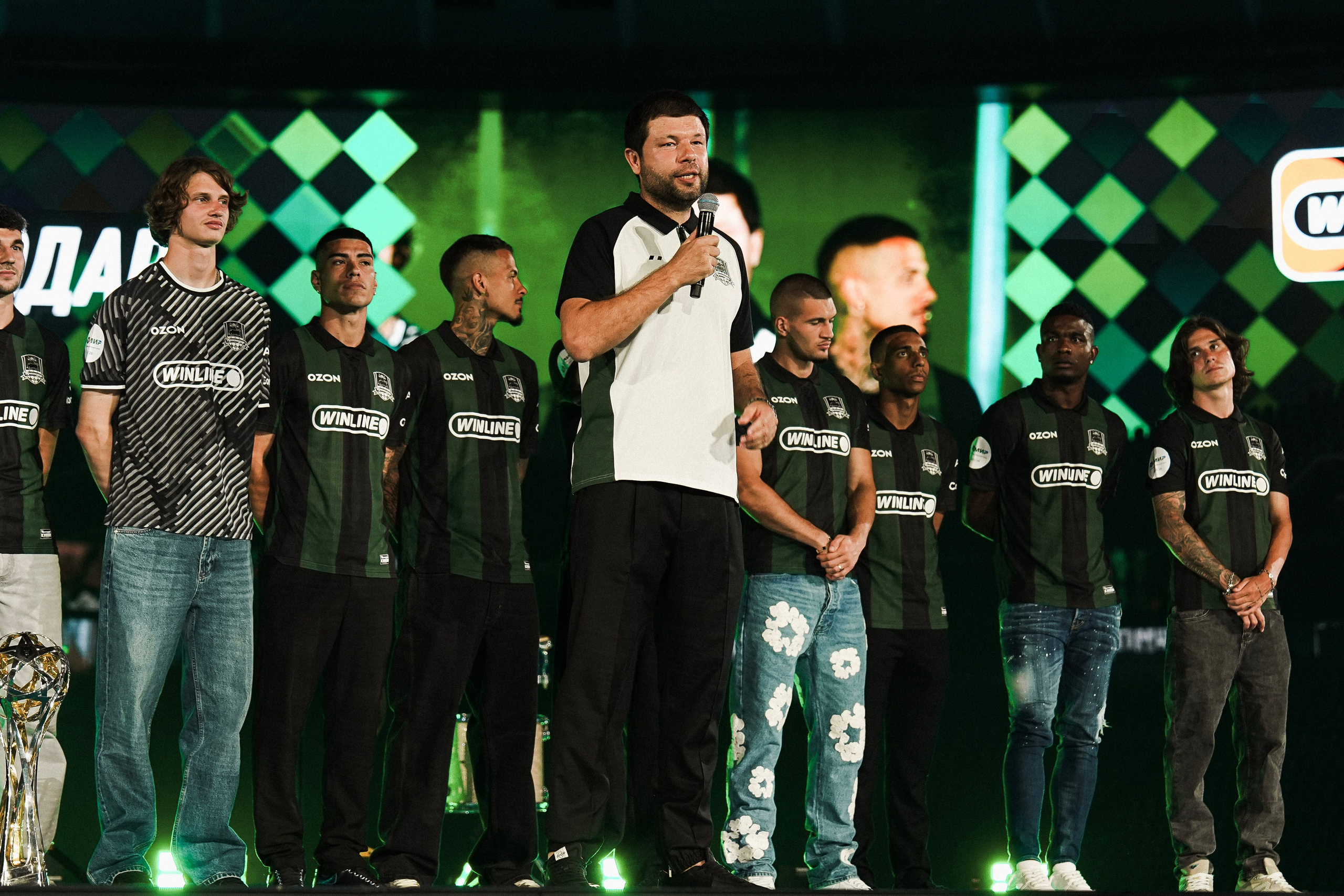 Презентация новой формы ФК Краснодар. Фотограф с психологическим образованием