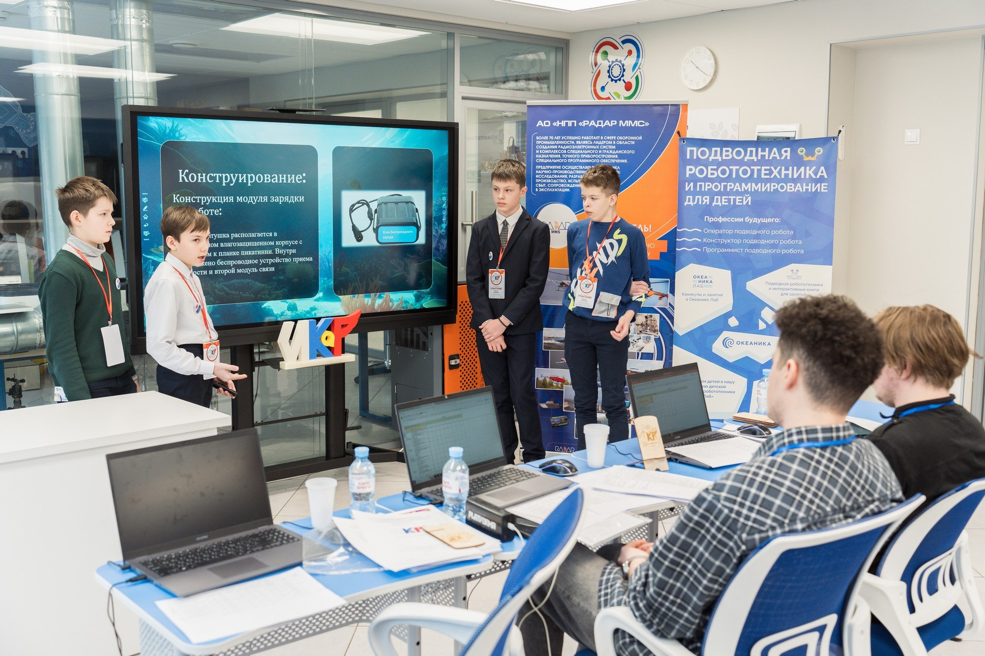 Инженерные кадры России. Репортажная съёмка в Санкт-Петербурге, Константин Петров