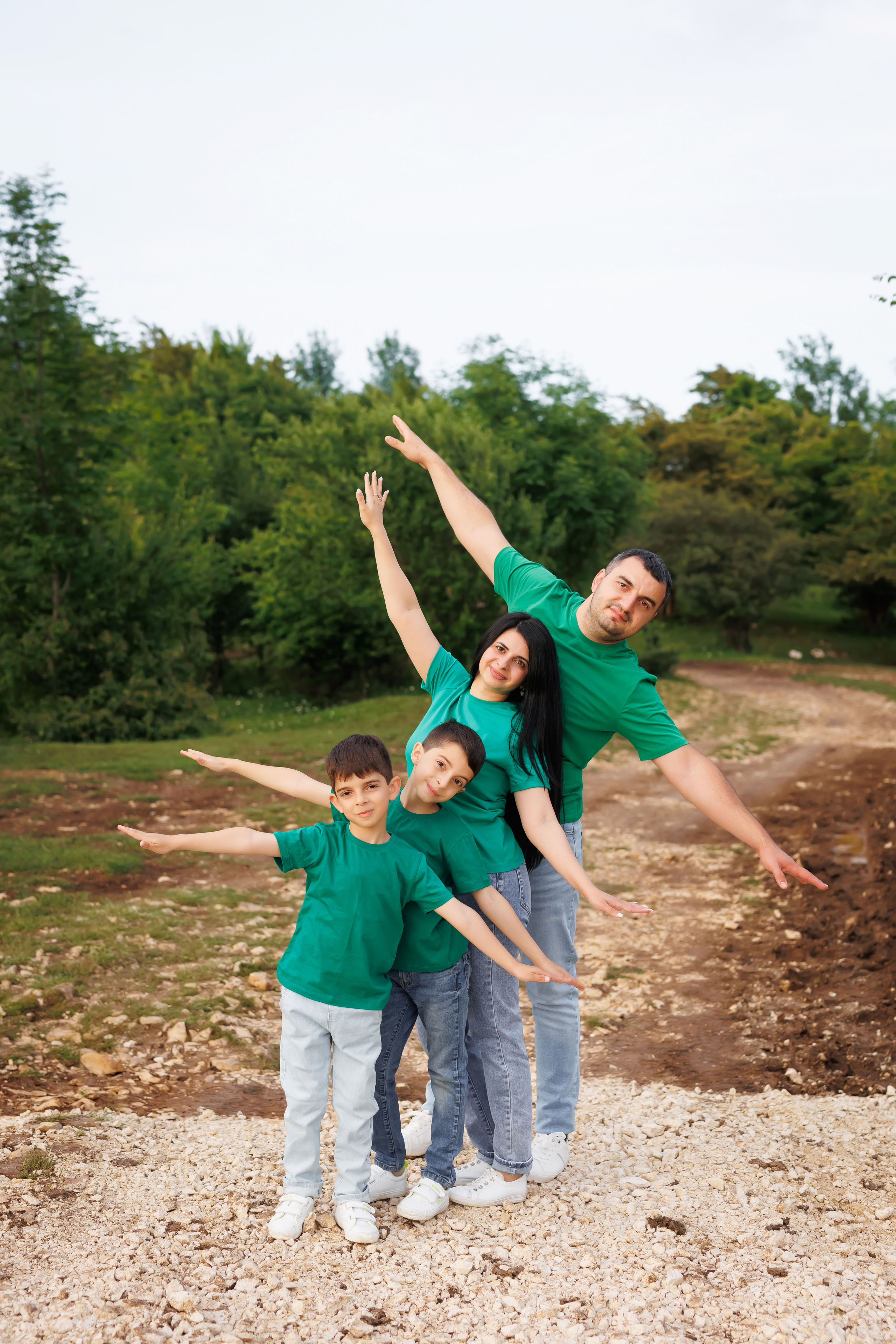 Семейные фотосессии. Свадебный и семейный фотограф в г. Майкопе (выезд по республике и краю)