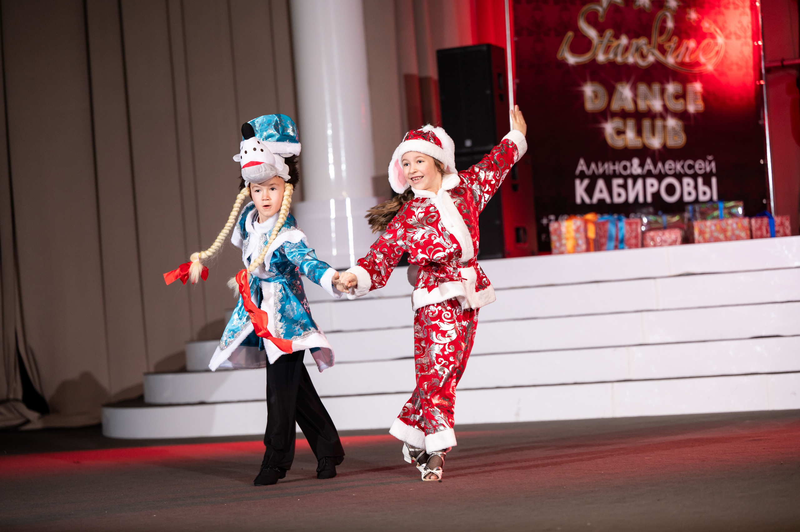 SL Новогодний отчетный концерт 2024/2025. Спортивный фотограф в Туле и Тульской области. Файсханова Фото Спорт