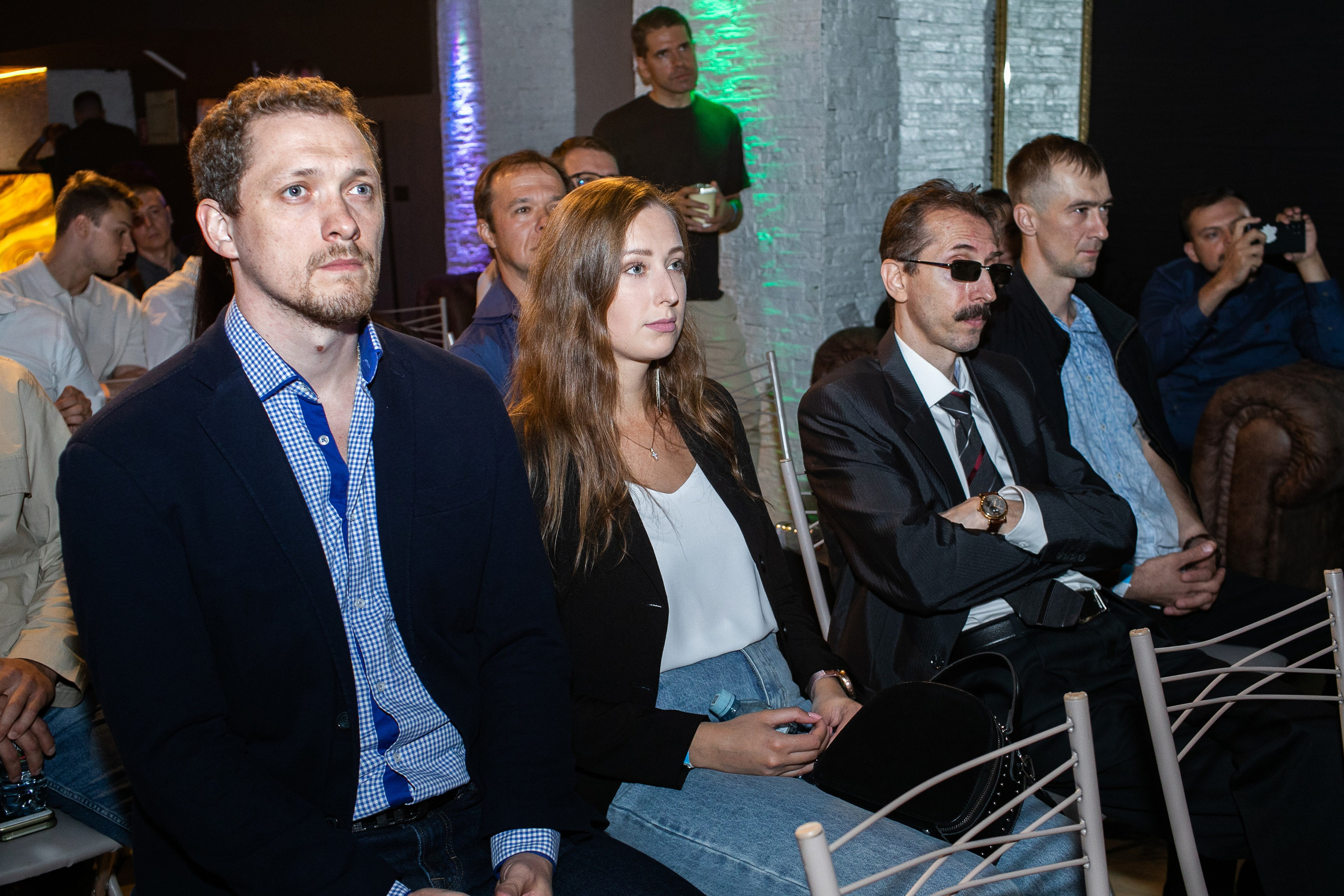 Встреча криптовалюте. Art photographer Nino