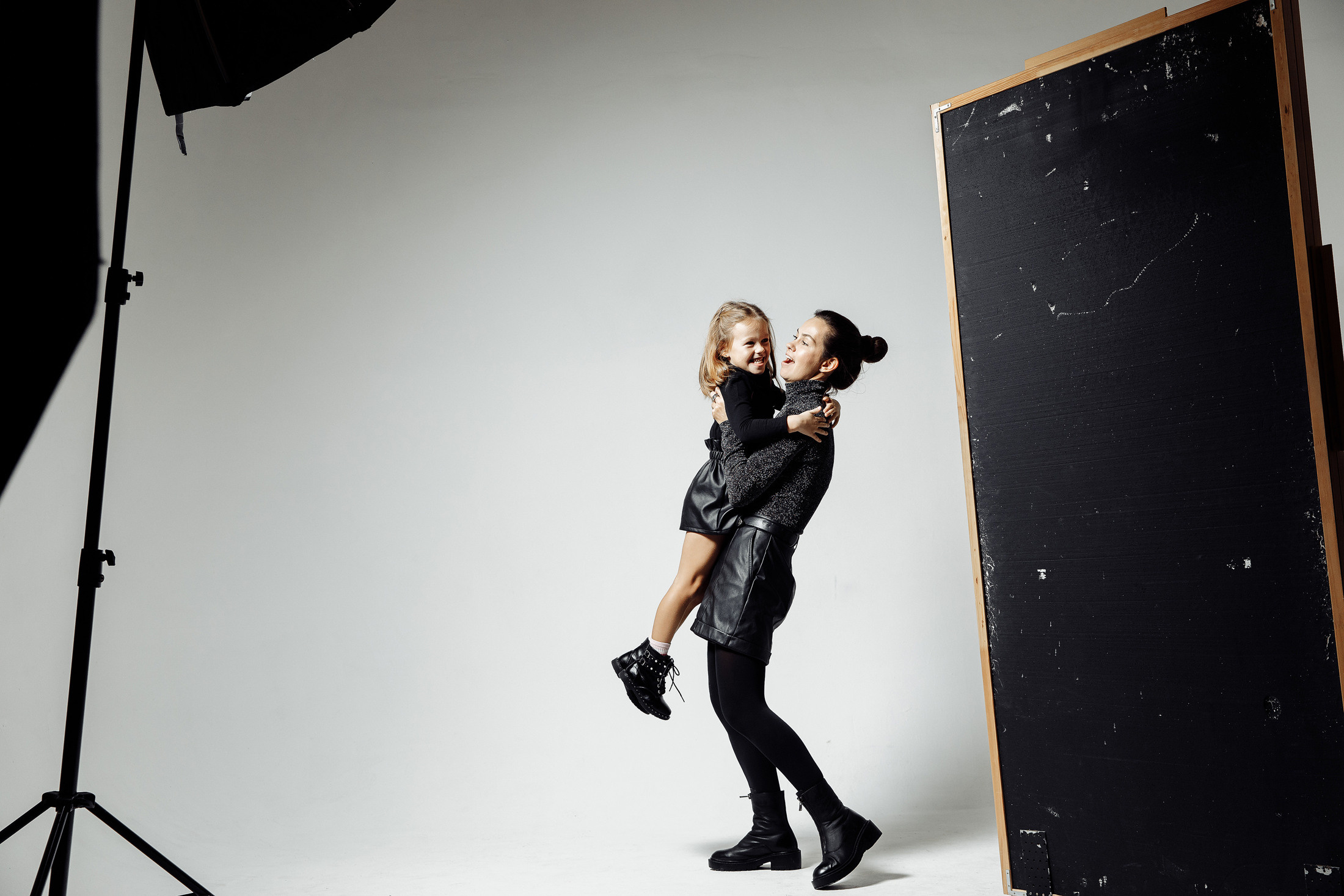 Индивидуальные и семейные фотосессии, как с глянцевой обложки. Фотограф в Саратове — Свадьба, выпускной, заказать 89376325252