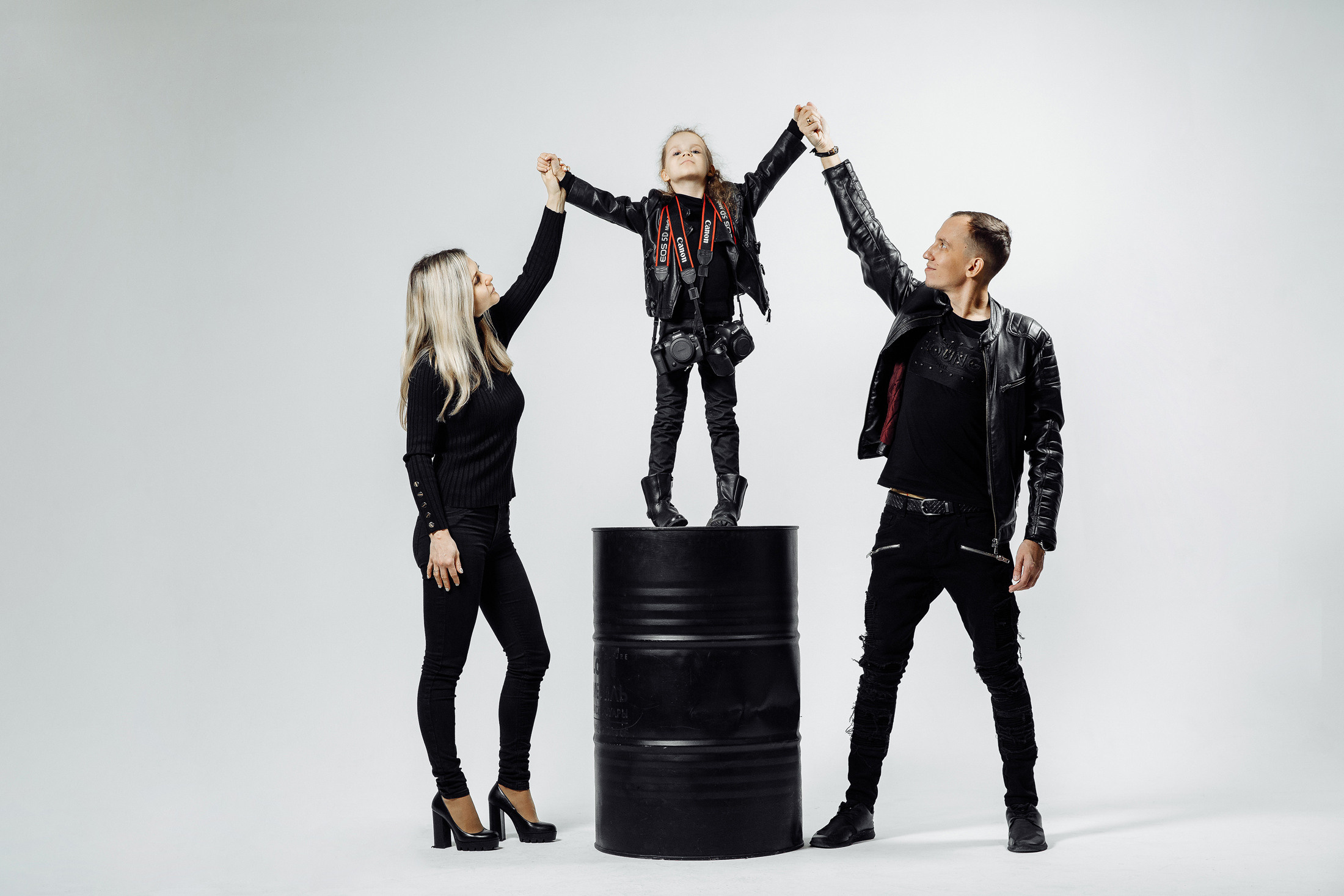 Индивидуальные и семейные фотосессии, как с глянцевой обложки. Фотограф в Саратове — Свадьба, выпускной, заказать 89376325252