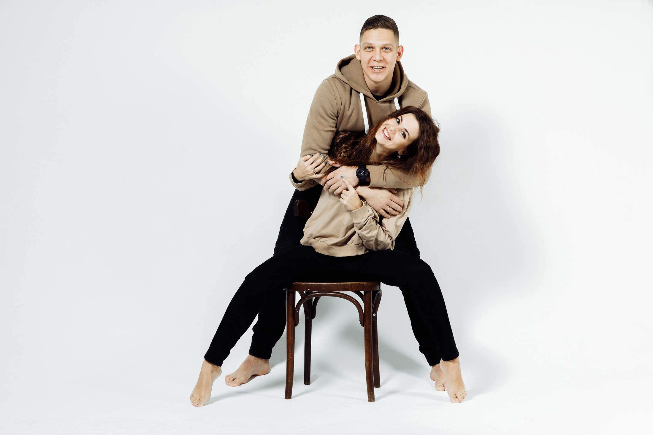 Индивидуальные и семейные фотосессии, как с глянцевой обложки. Фотограф в Саратове — Свадьба, выпускной, заказать 89376325252