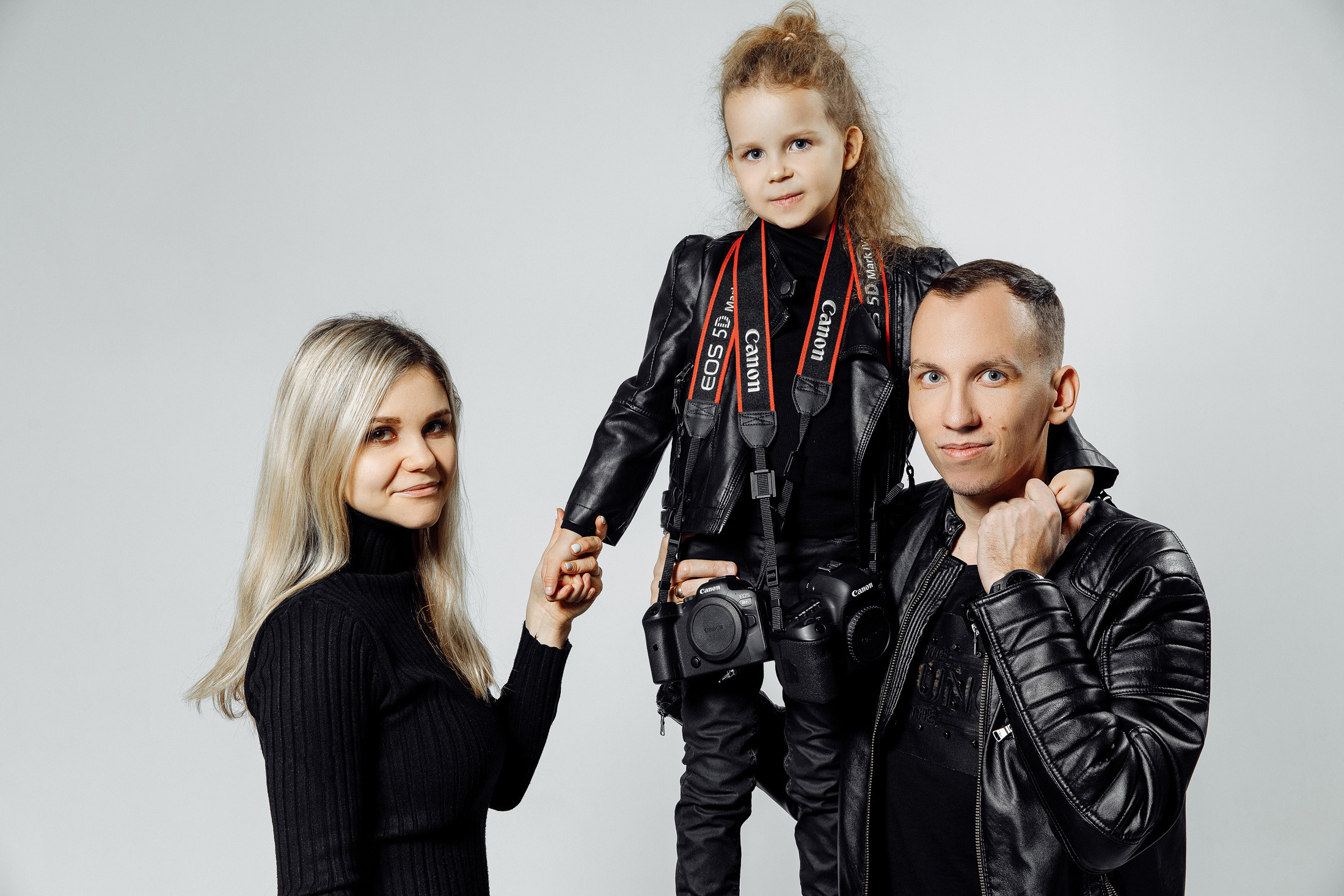 Индивидуальные и семейные фотосессии, как с глянцевой обложки. Фотограф в Саратове — Свадьба, выпускной, заказать 89376325252