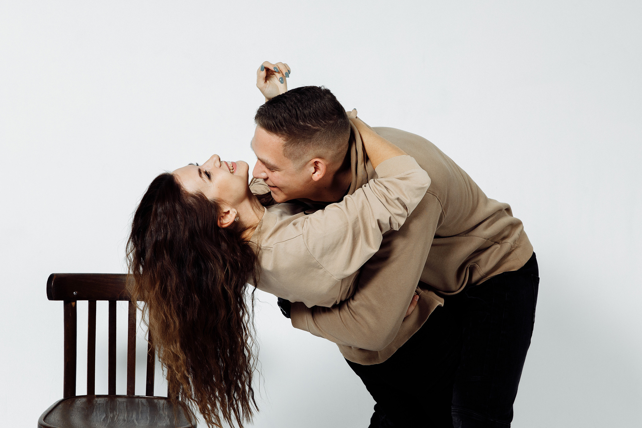 Индивидуальные и семейные фотосессии, как с глянцевой обложки. Фотограф в Саратове — Свадьба, выпускной, заказать 89376325252