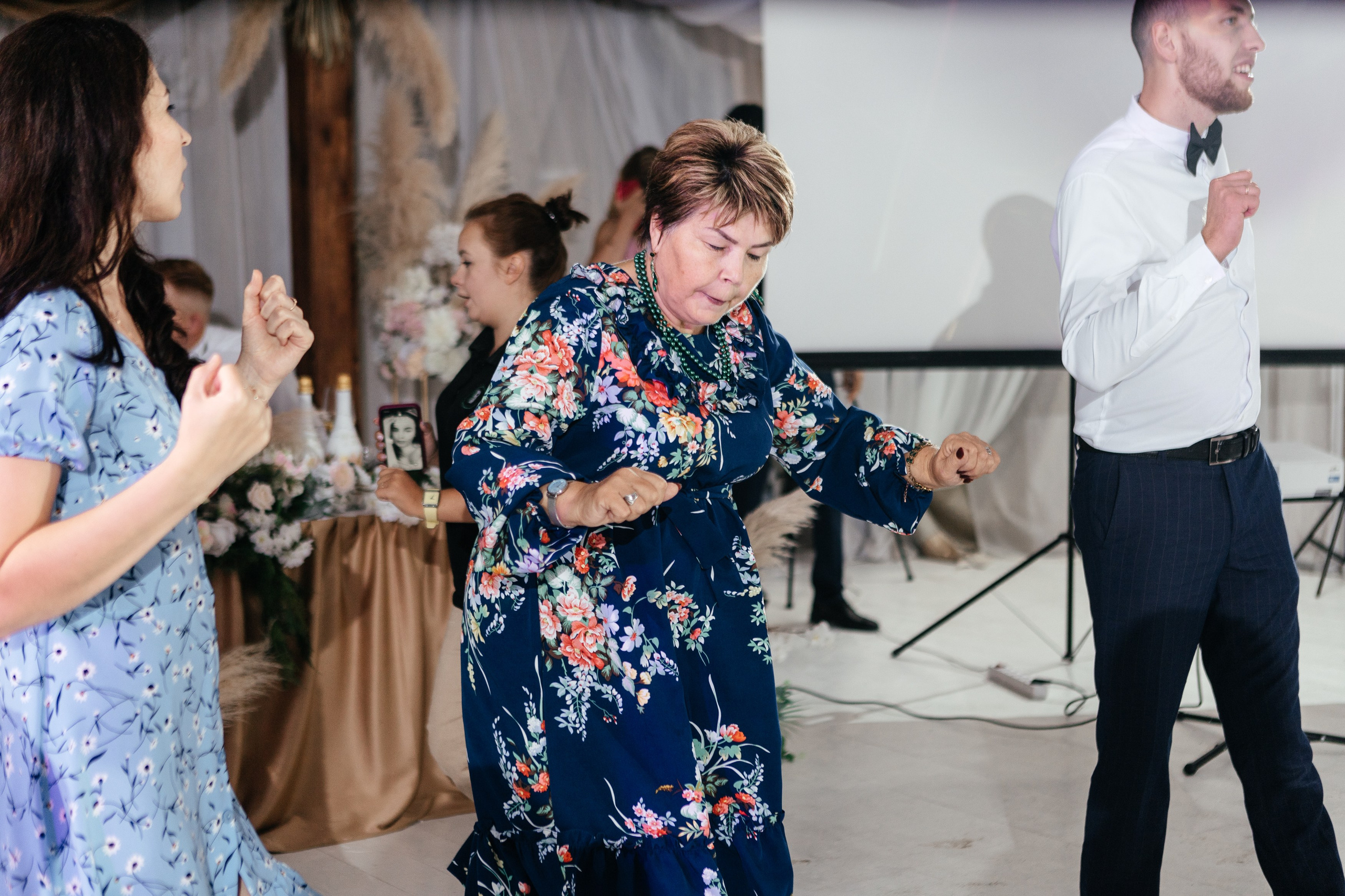 Свадебный фотограф Уфа — Руслан ГабдлисламовЖивые эмоции, красивые кадры, воспоминания на всю жизнь.Работаю по всей Республике Башкортоста. Свадебный фотограф Уфа Руслан Габдлисламов