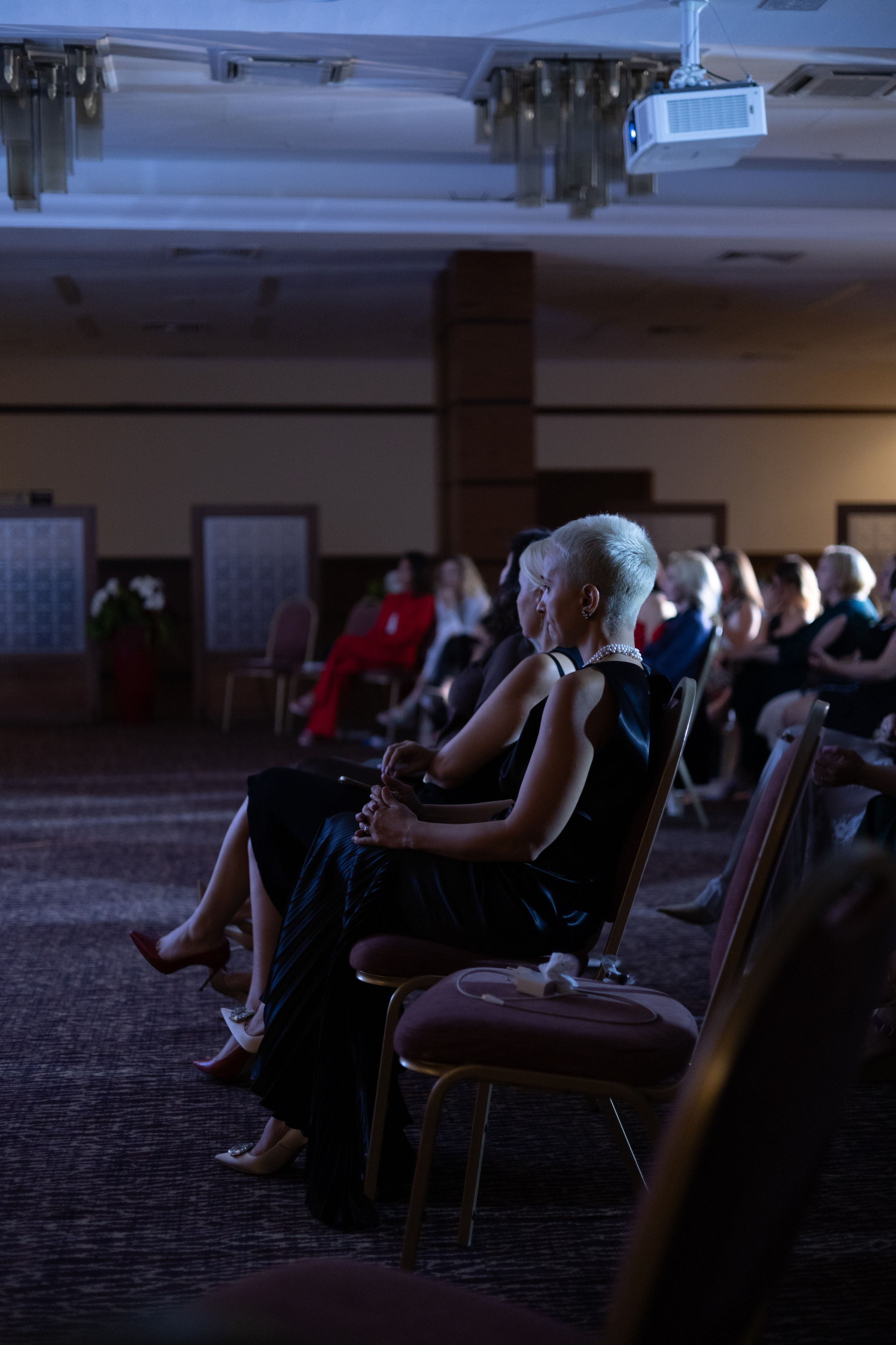 Всероссийский PR-SAMMIT. Фотограф Красноярск съемки лавстори, фотосессия в студии, портретная съемка, творческие фотосессии