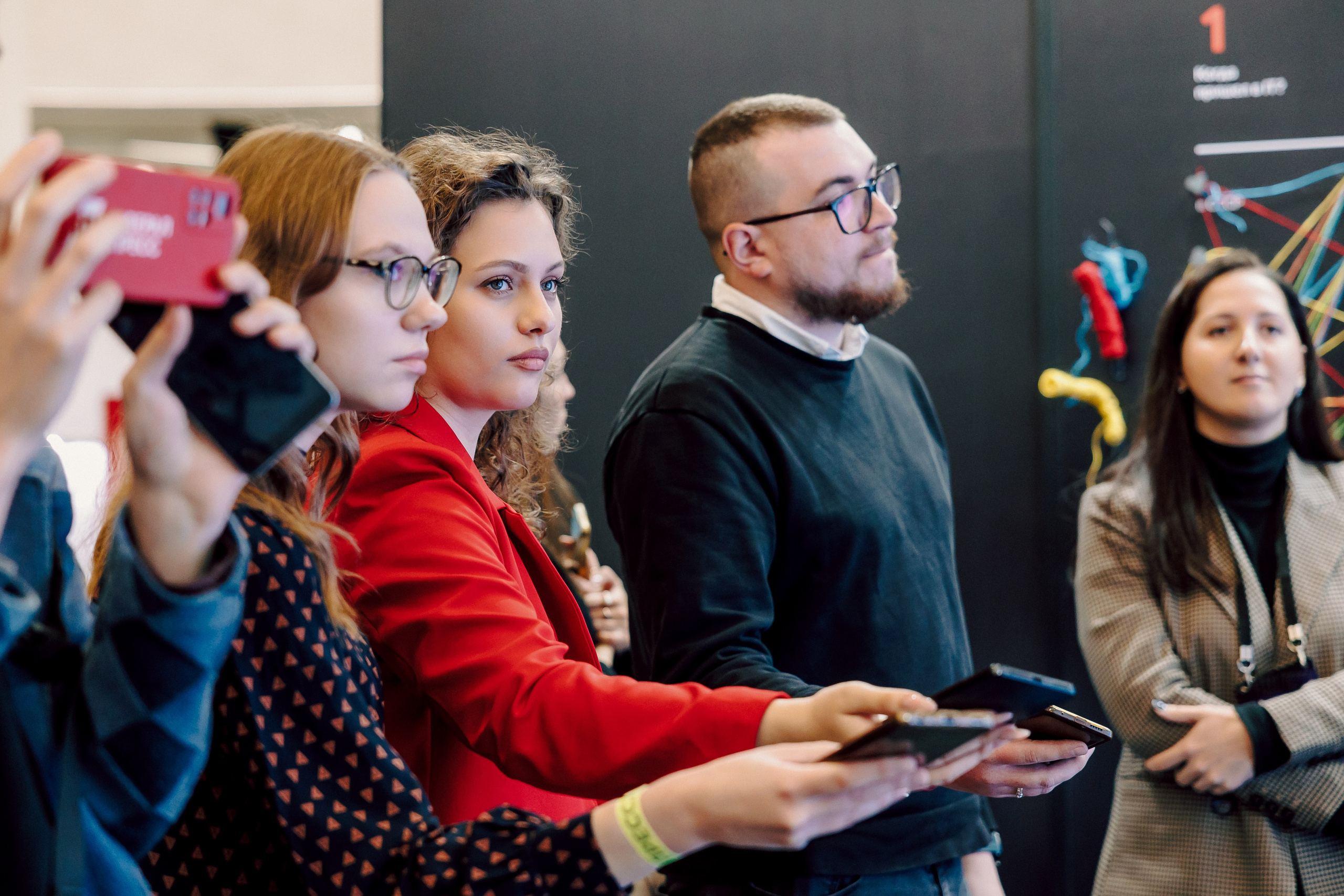 СКБ Контур — Форум будущего — Деловая программа. Лёшка Варзегов — фотограф