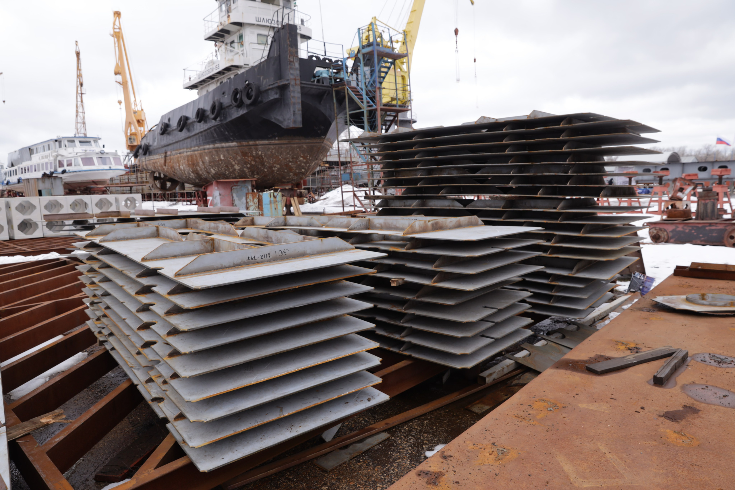 ЗАО нефтефлот Зимние фото + закаладка киля Судна. Фотограф в Самаре Максим Тырин