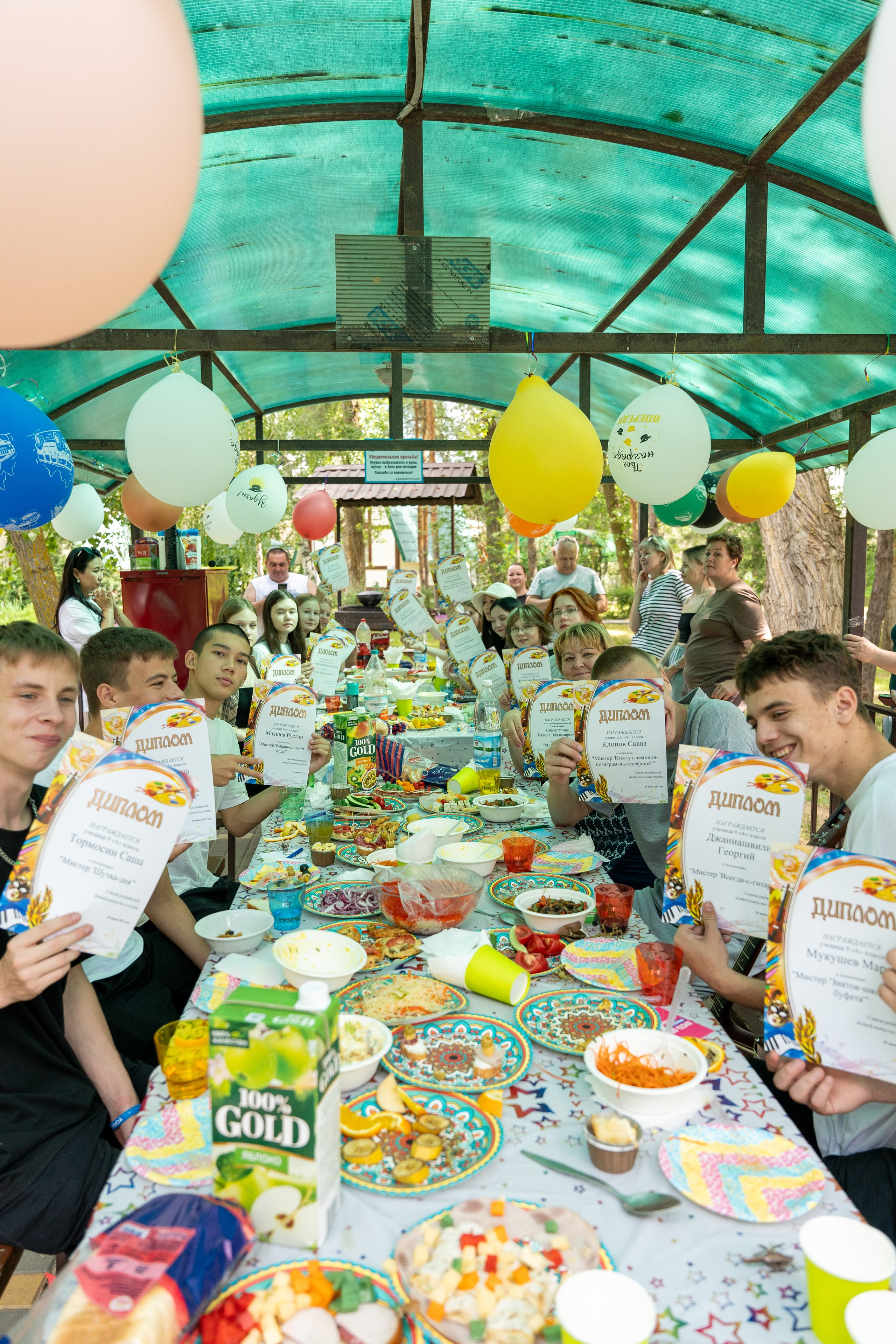 Прощай, школа, здравствуй, мир! Последний звонок и выпускной 9 А» класса. Фотограф |Ленинск, Волжский, Волгоград| Наталья Савилова