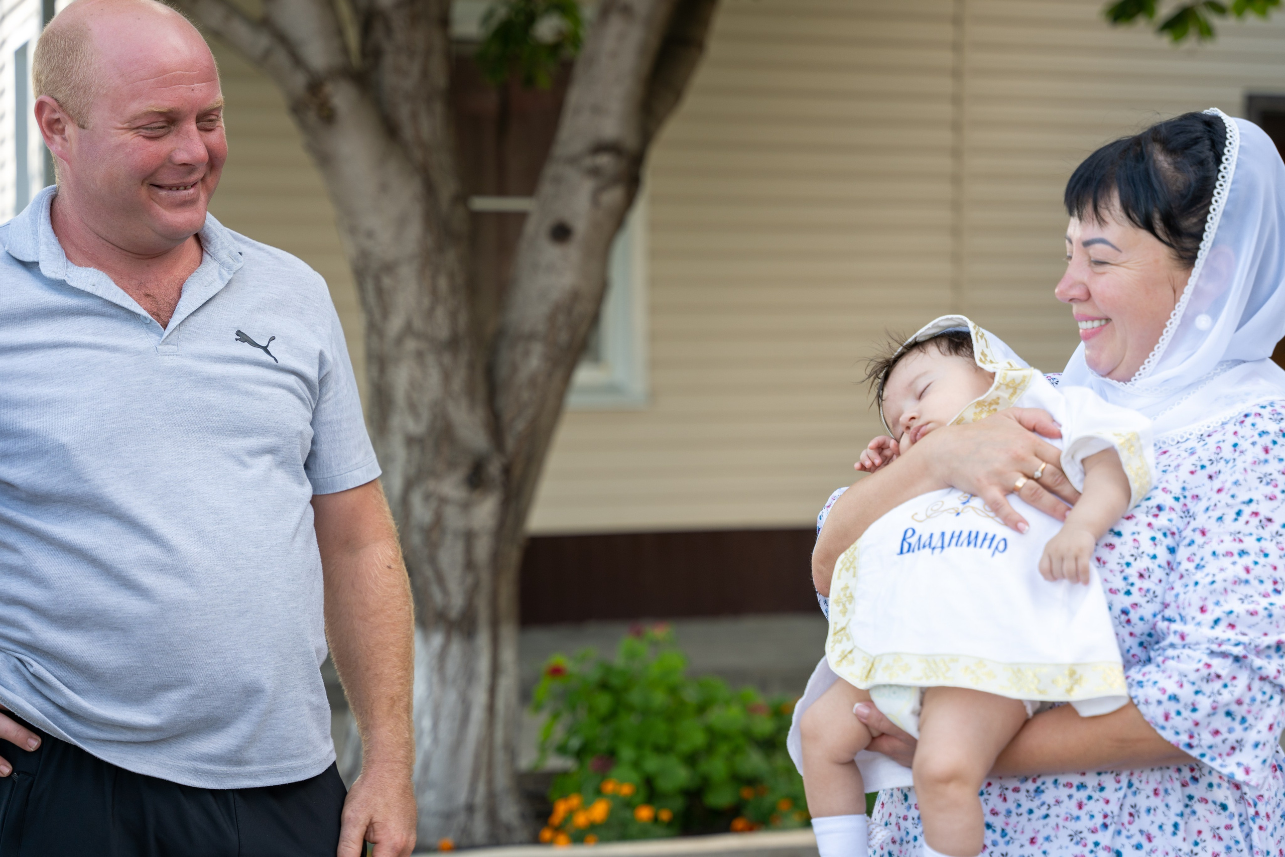 Крещение малыша Владимира: начало духовного пути. Фотограф |Ленинск, Волжский, Волгоград| Наталья Савилова