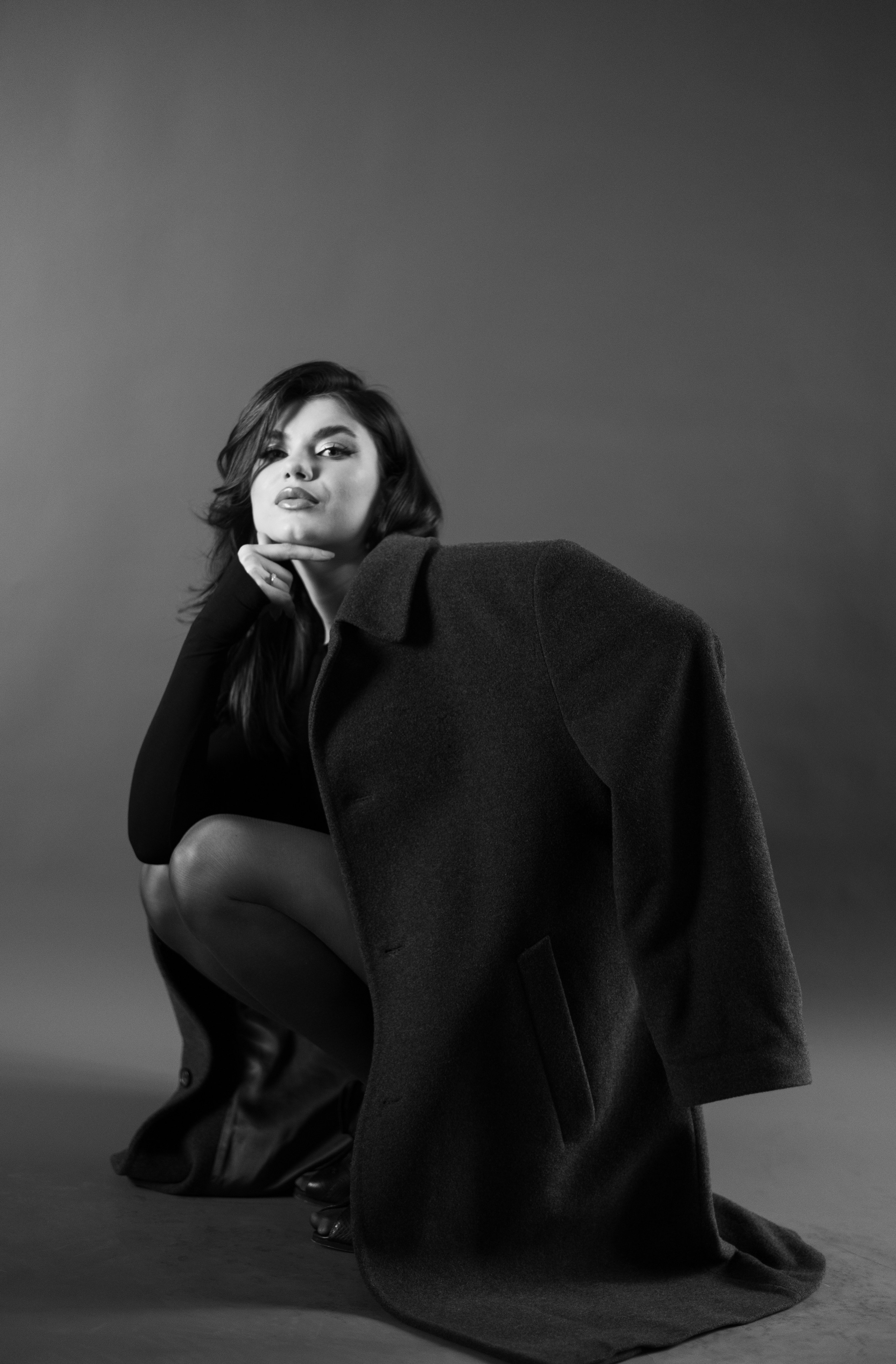 Студийная съемка. Привет, меня зовут Юлия Великая!