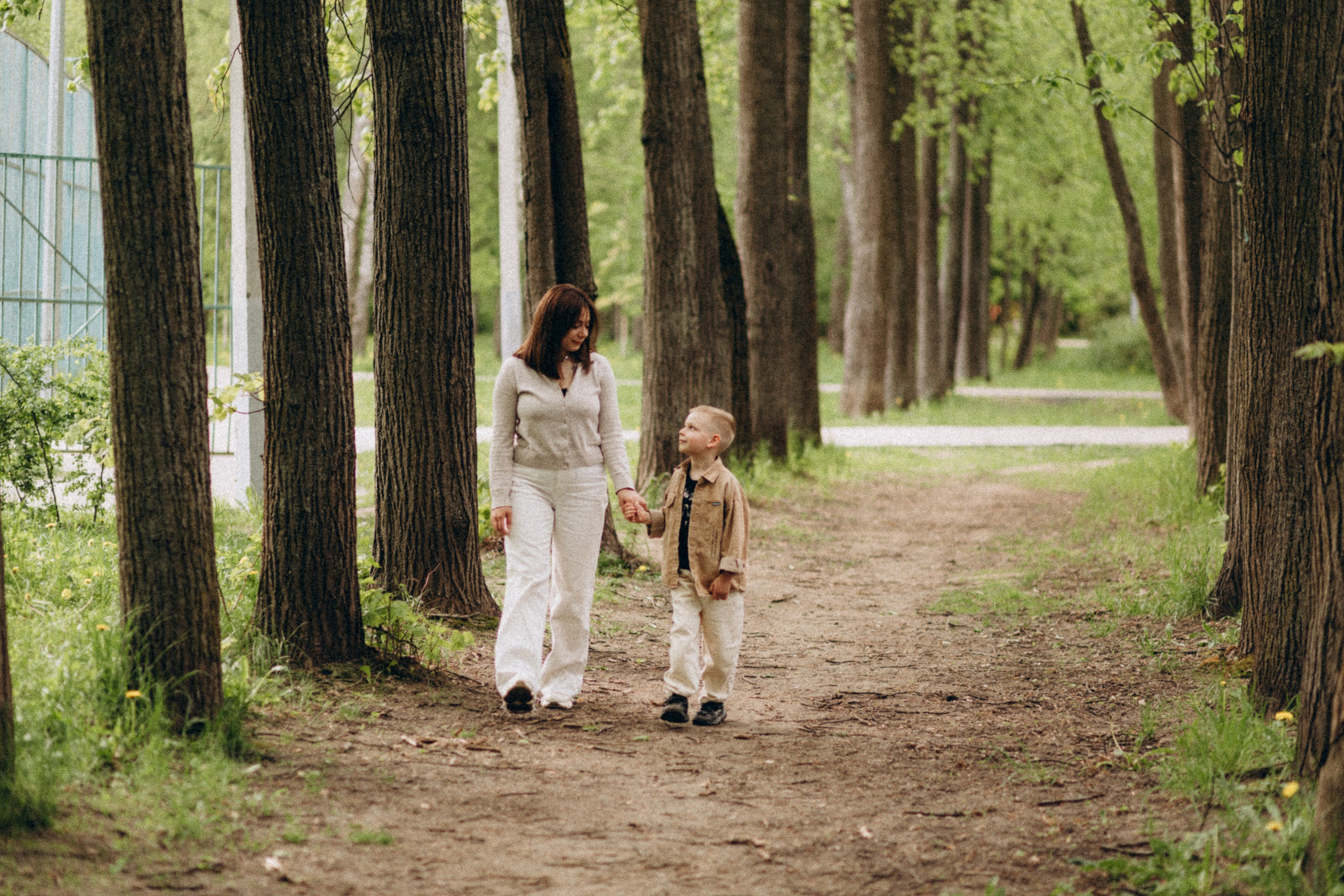 Пикник мама и сын. Krylovaphoto