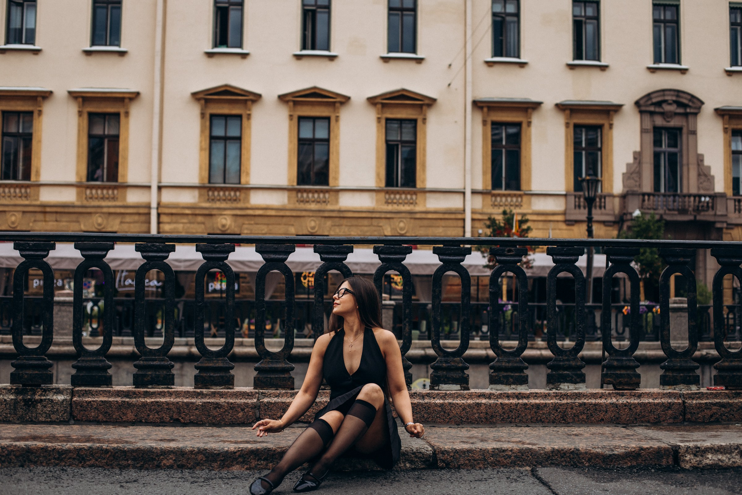 Вероника в июле. Фотопрогулка в Петербурге. Индивидуальный и семейный фотограф в Санкт-Петербурге