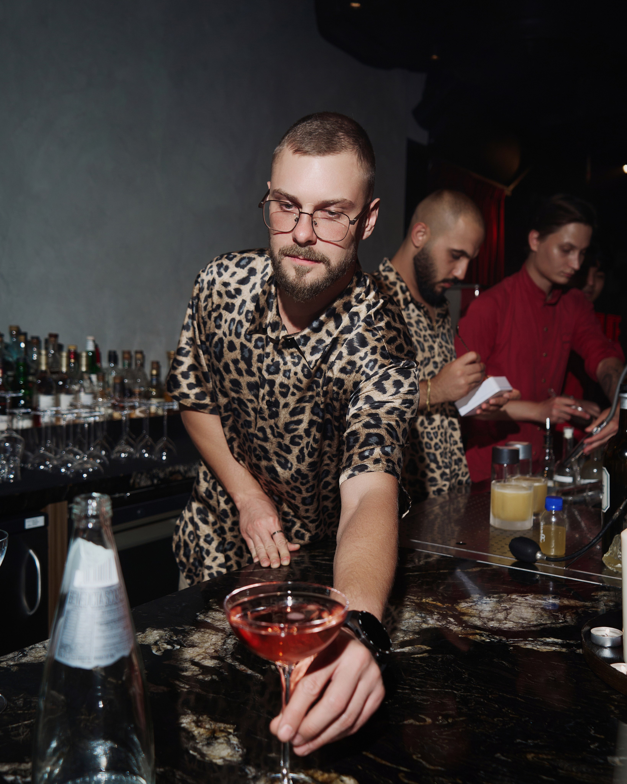 HOOKAH PLACE (reportage). NOIZOMAX Художественный фотограф в Дубай