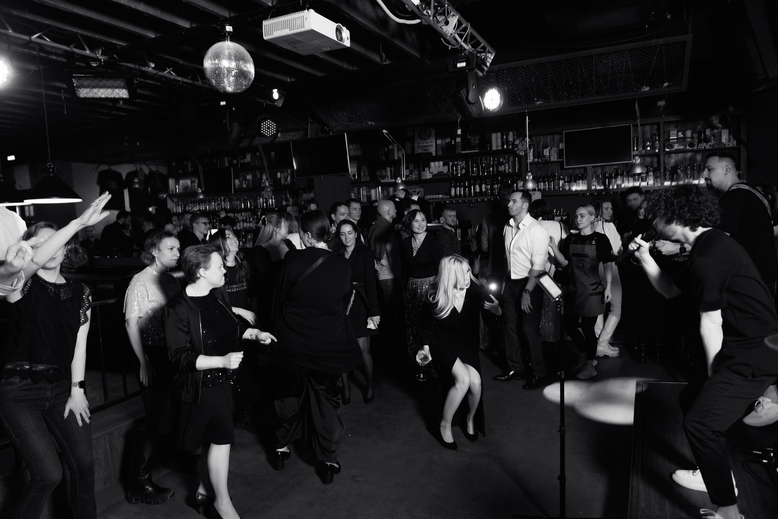 КОПРОРАТ: Юпитер 5. Все фото. Профессиональный фотограф в Ижевске Леша Петров