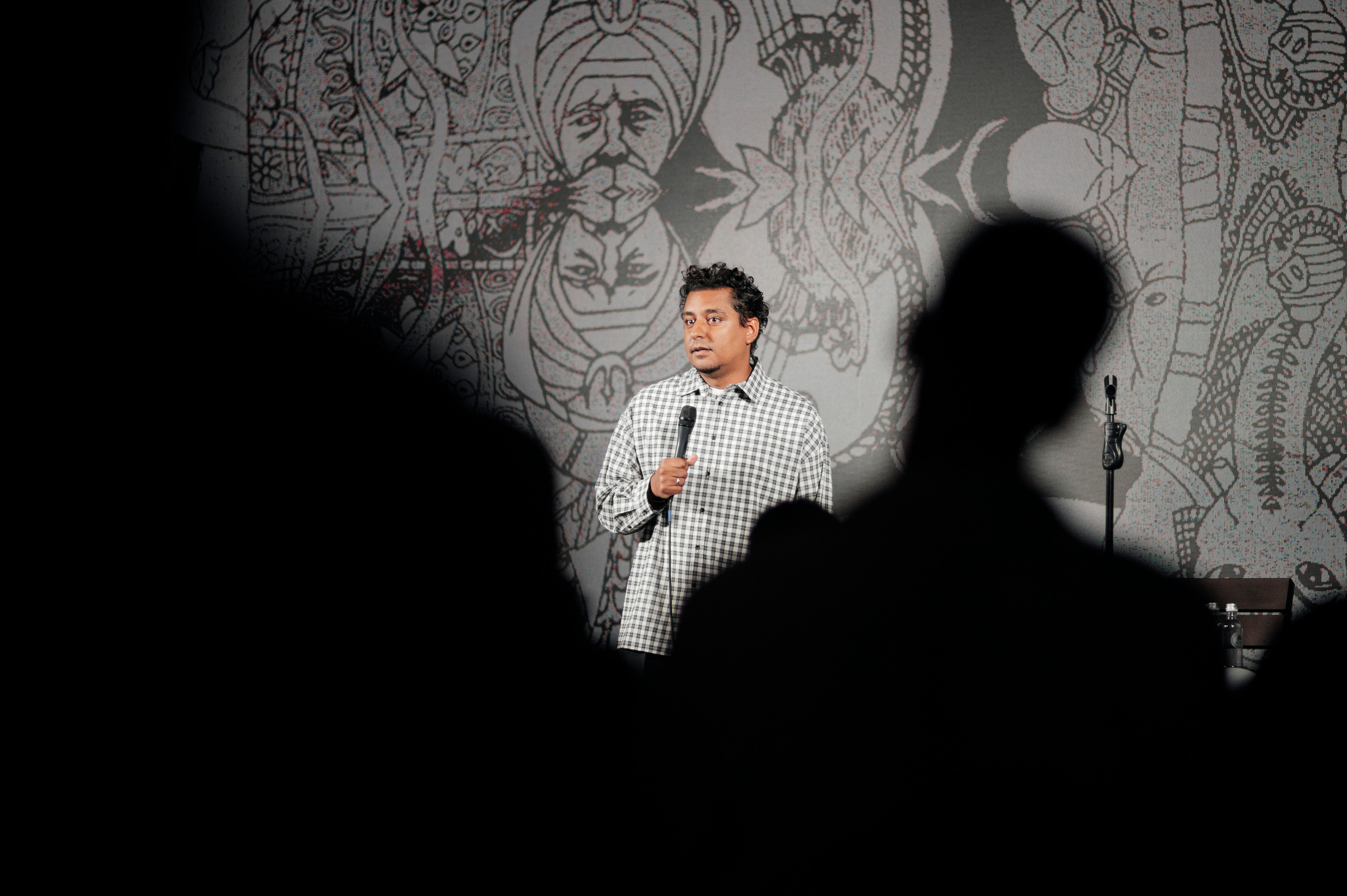 Standup Adis Mamo. Главная