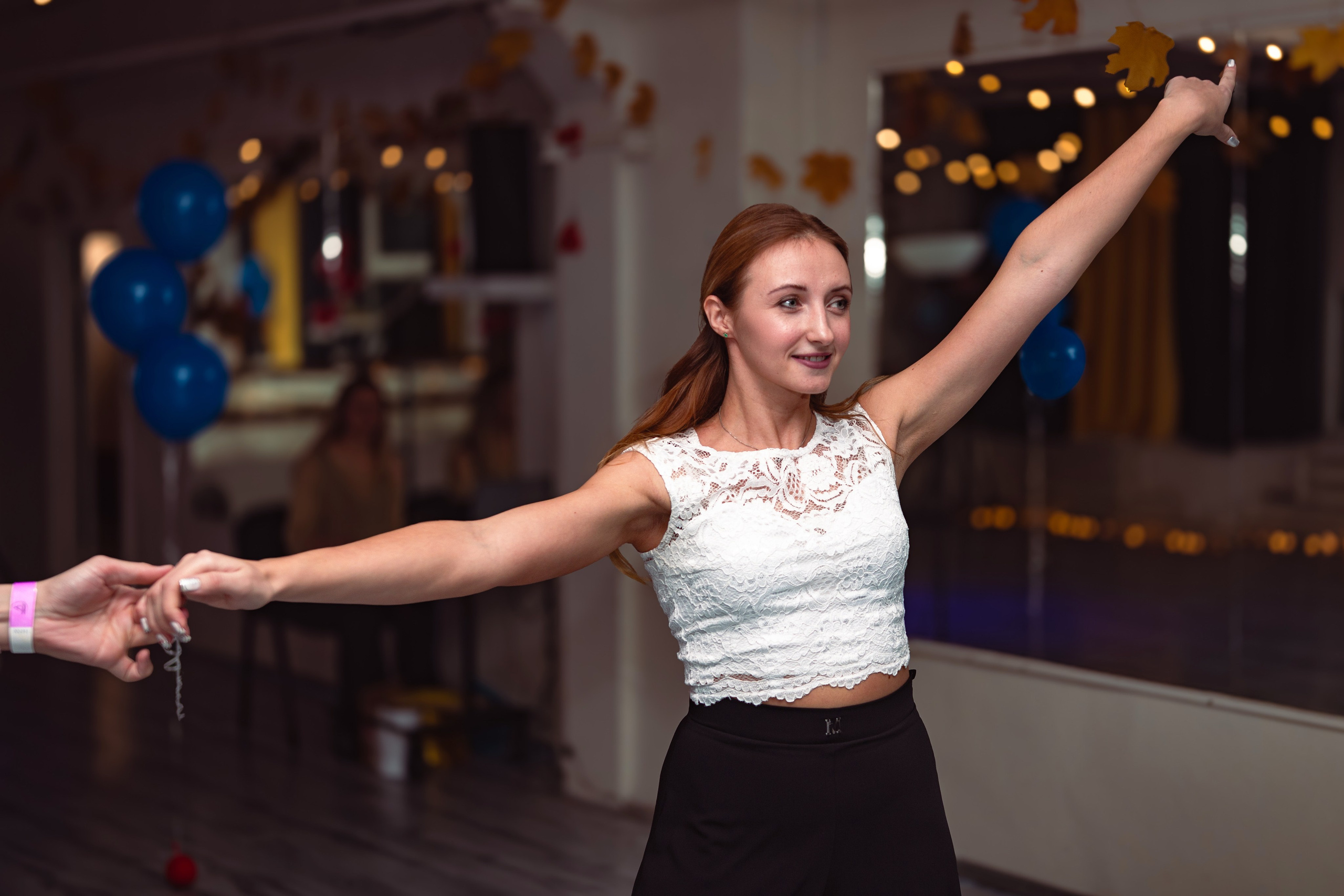 Dance cafe вечеринка