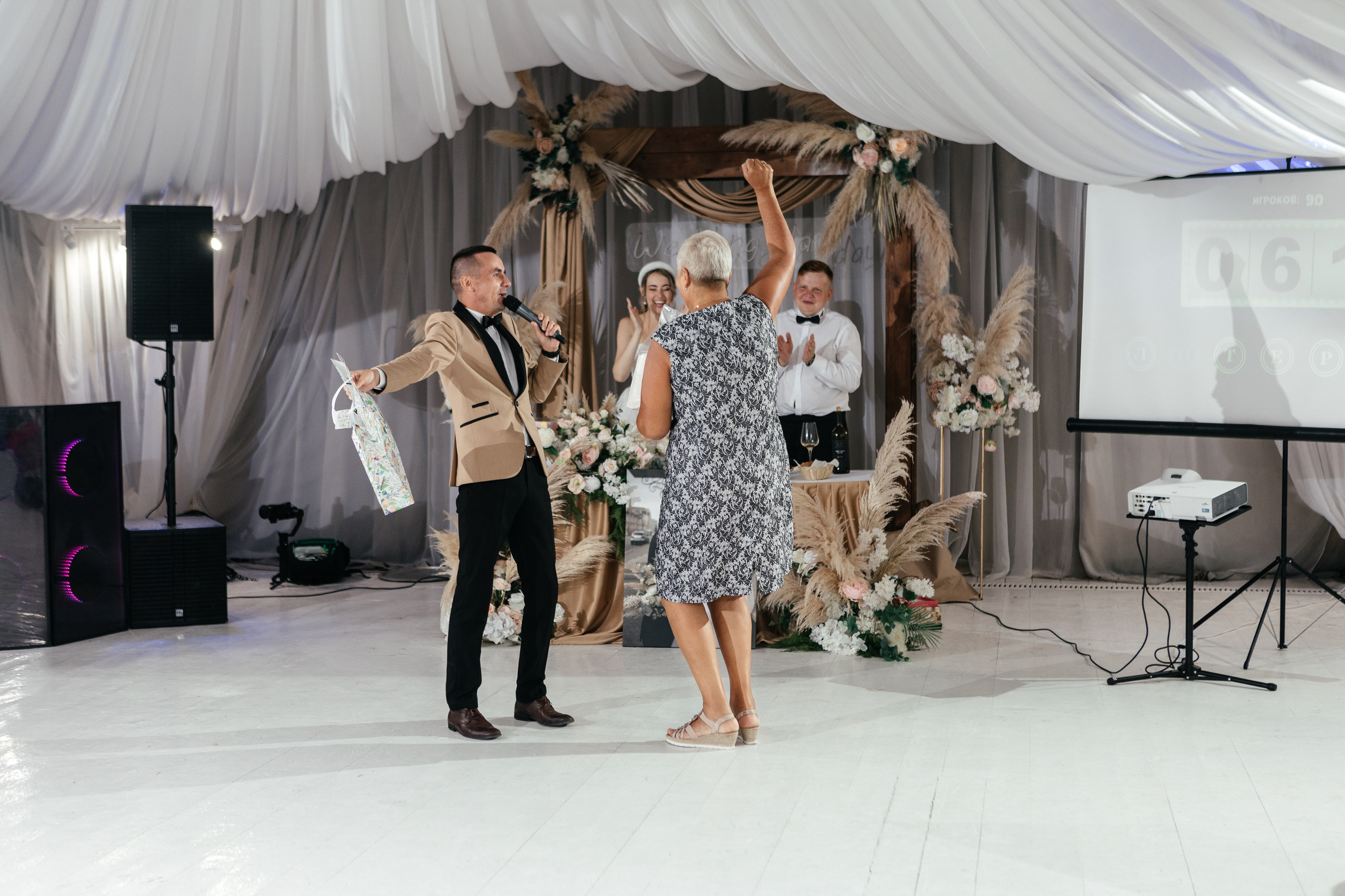 Свадебный фотограф Уфа — Руслан ГабдлисламовЖивые эмоции, красивые кадры, воспоминания на всю жизнь.Работаю по всей Республике Башкортоста. Свадебный фотограф Уфа Руслан Габдлисламов