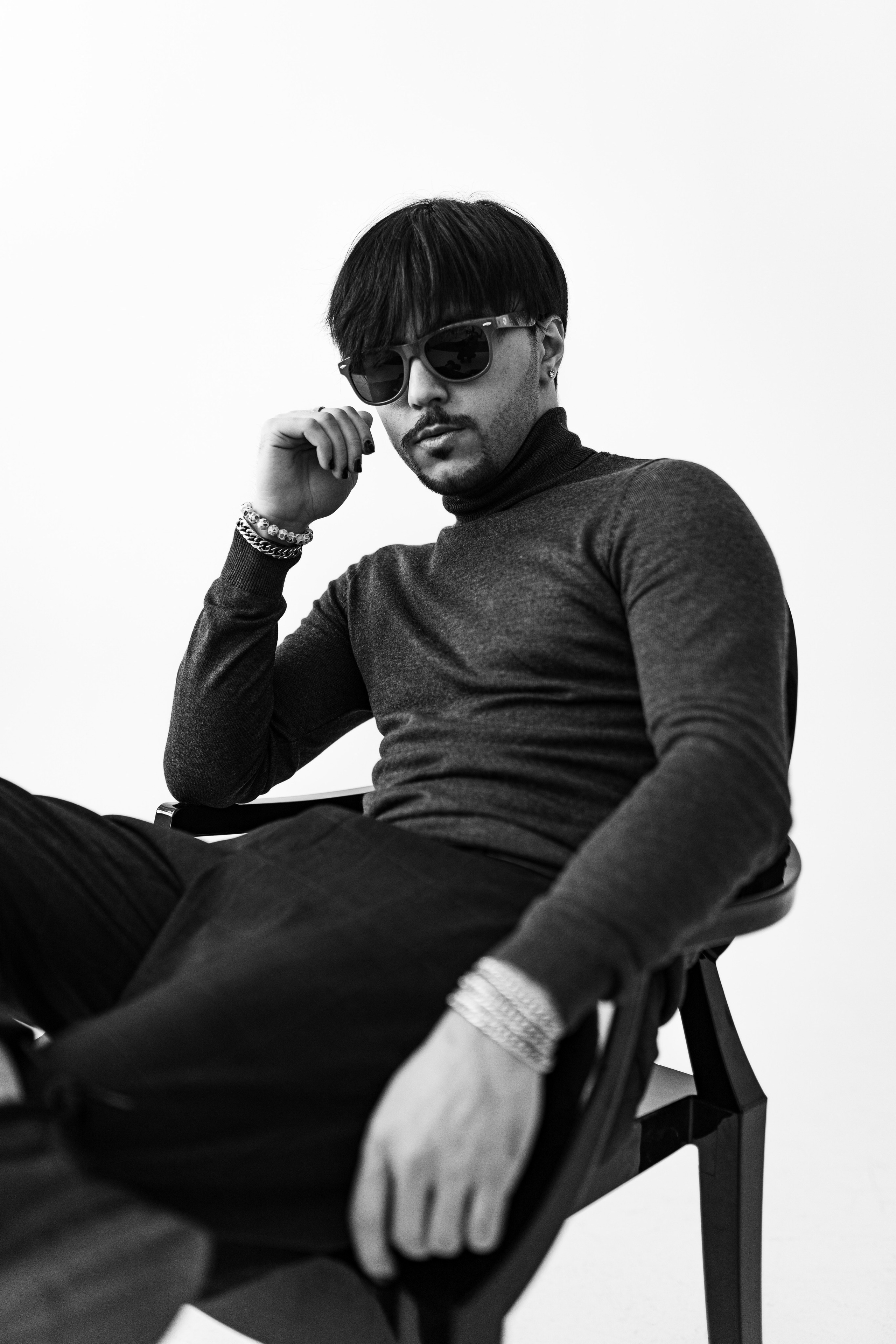 ОБО МНЕ. Эльджан — Продюсер, Фотограф, El u Del