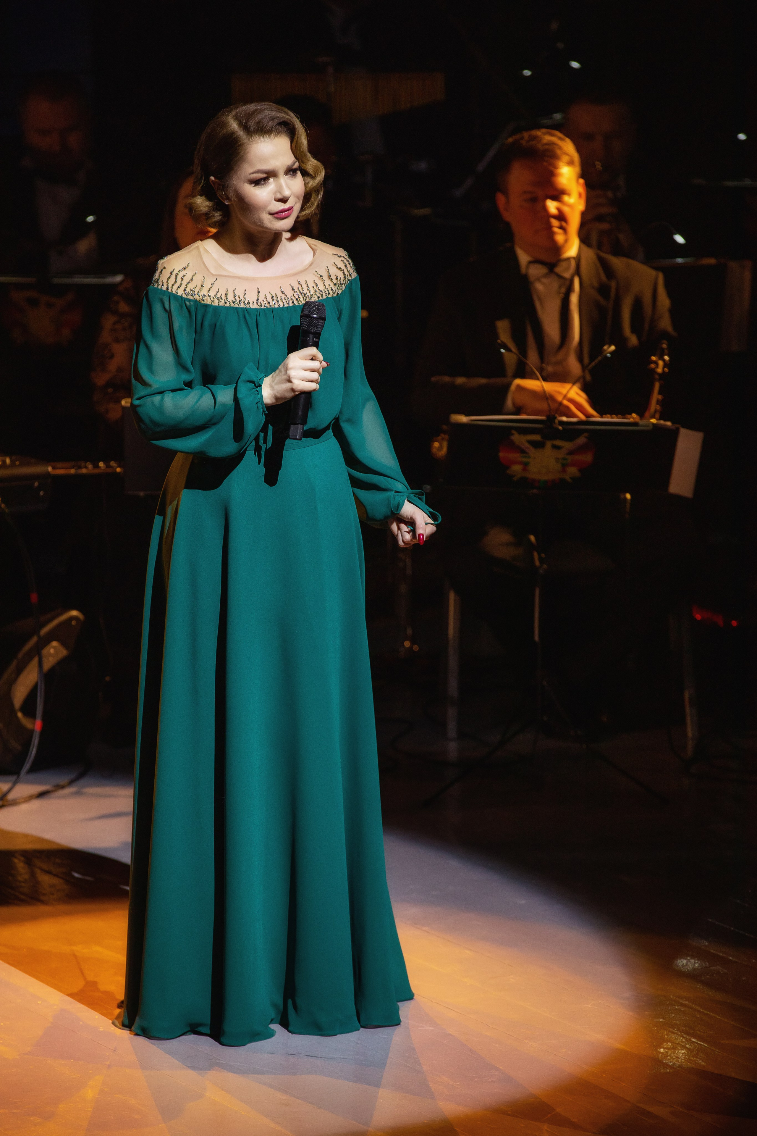 Земля под белыми крыльями. Москва. Жанна Бакунович, ваш профессиональный фотограф в Минске