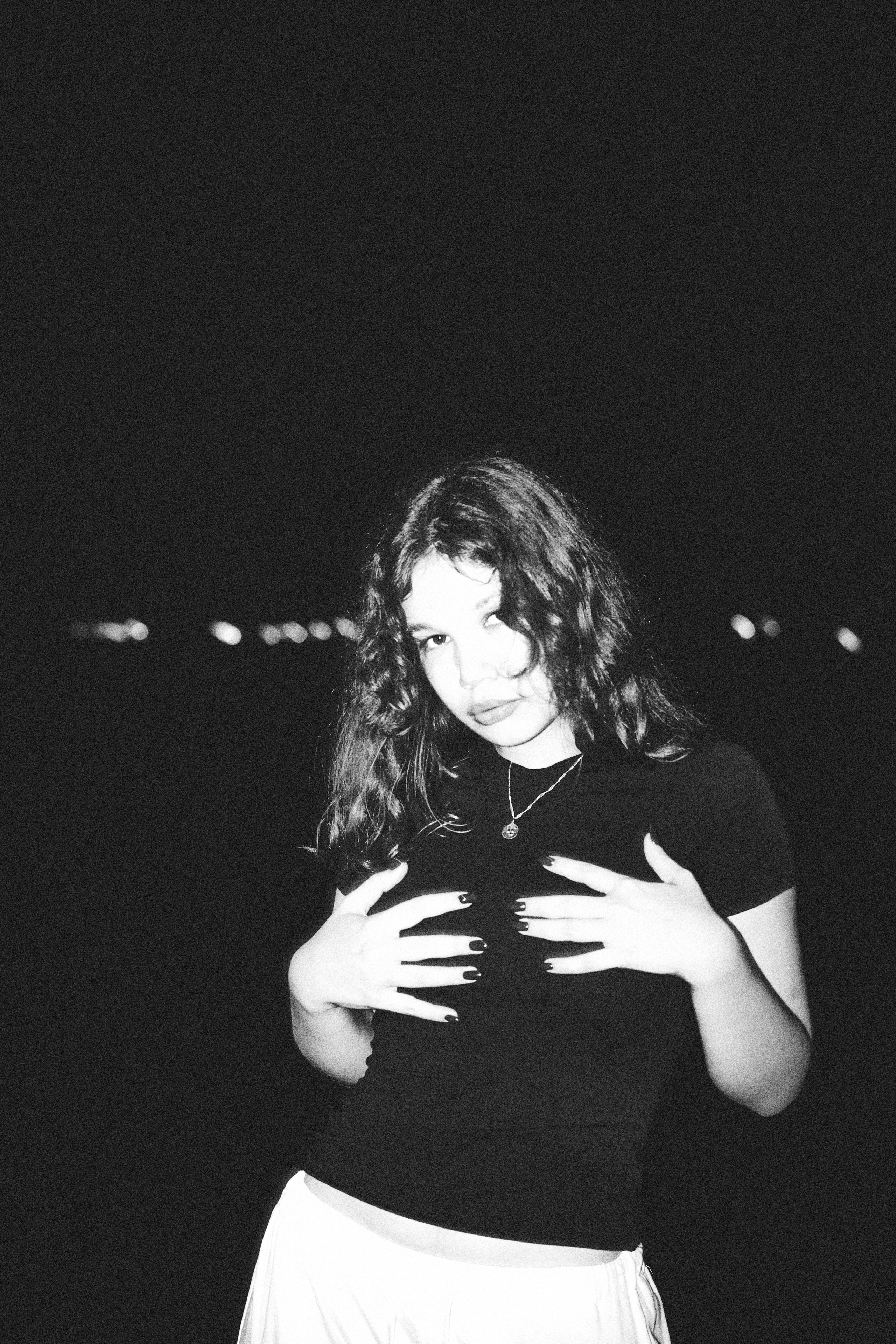 Ночная Фотосессия Софа. Фэшн-фотография и портреты в Владивостоке. Превращаю съёмку в повествование — создаю образы с сюжетом, которые остаются в памяти