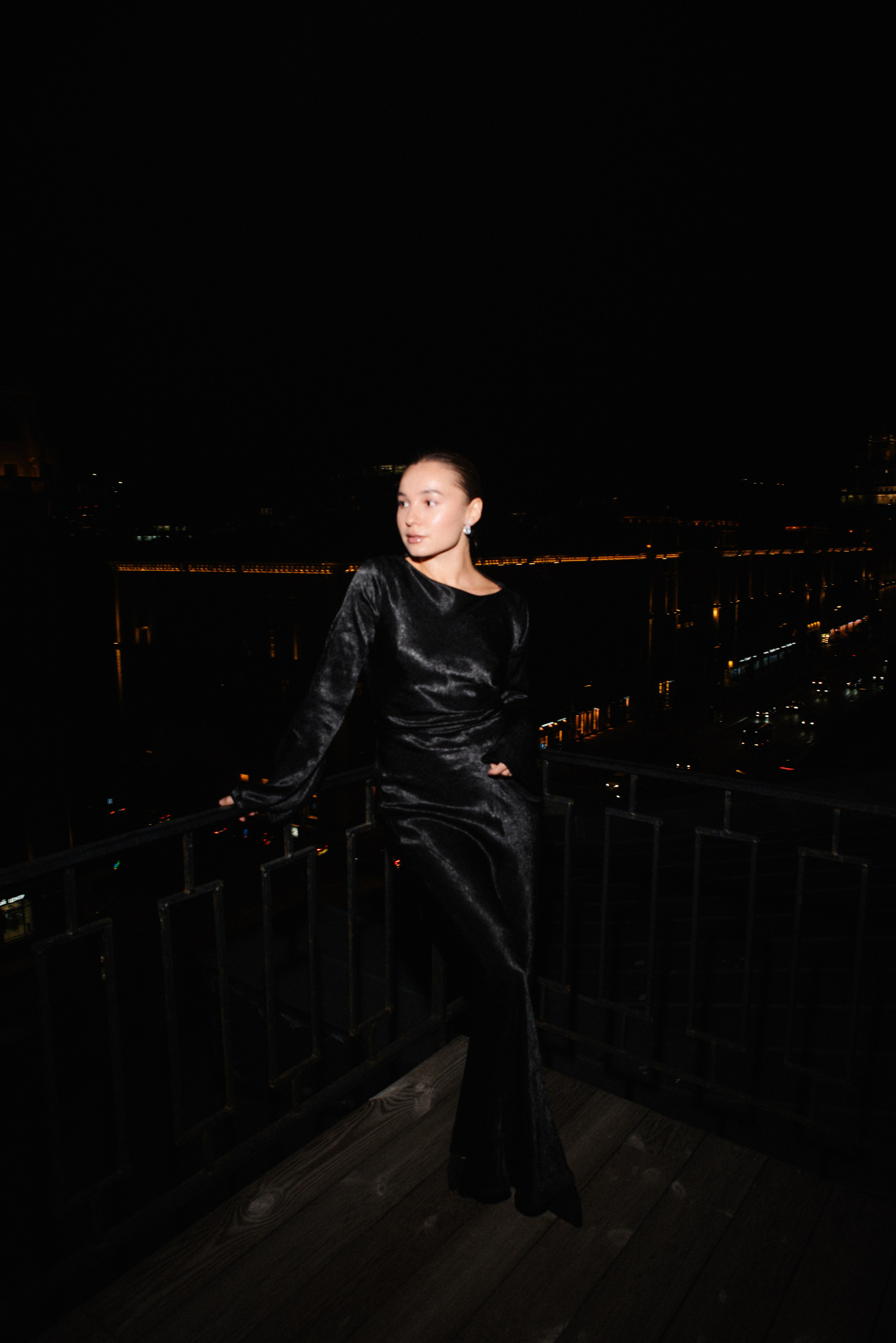 Обнимая. Свадебный, женский фотограф в Москве, Мытищах, Королёве Ксения Узилле