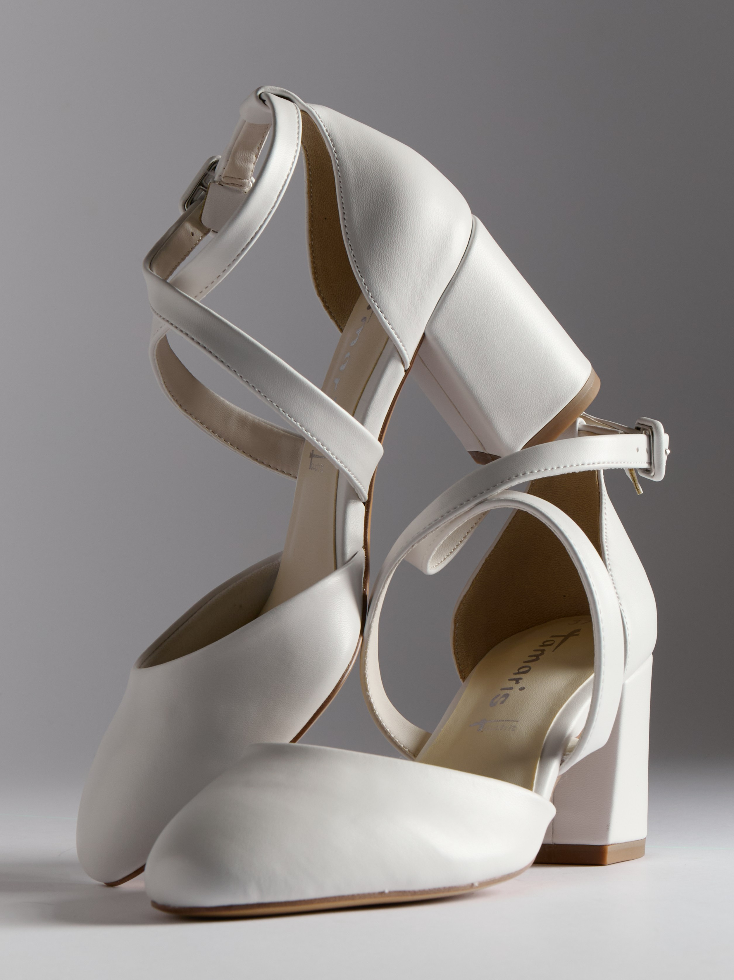 Предметный фотограф в Москве Евгений Шубин