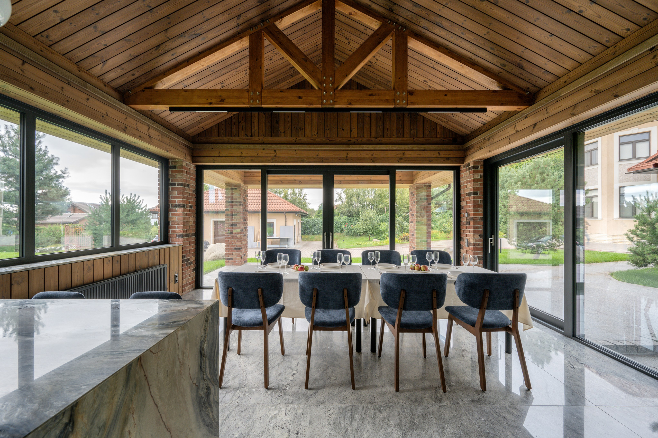 Уличная гриль-беседка. Интерьерный фотограф Мария Дмитриева. Санкт-Петербург