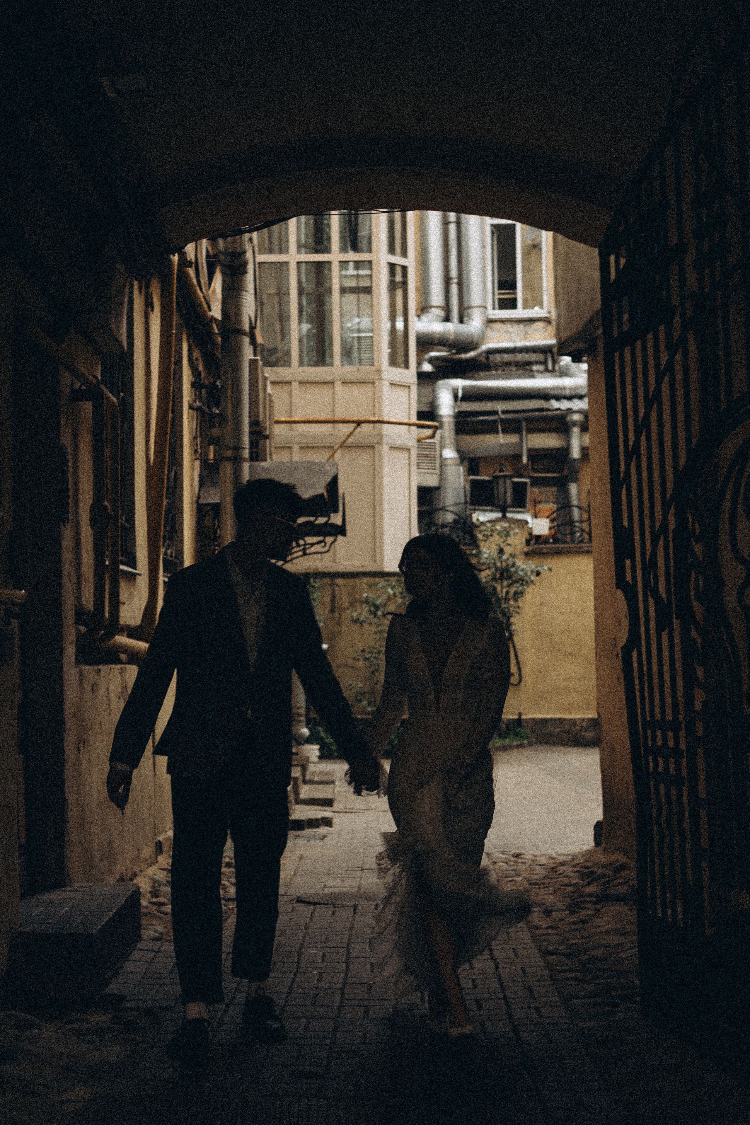 СВАДЕБНАЯ ПРОГУЛКА ВОЗЕ ИСАИКЕВСКОГО СОБОРА АСТОРИИ И ЗАКОНОДАЛЕТНОГО СОБРАНИЯ. Профессиональный фотограф, Санкт-Петербург — Виктория Богомолова