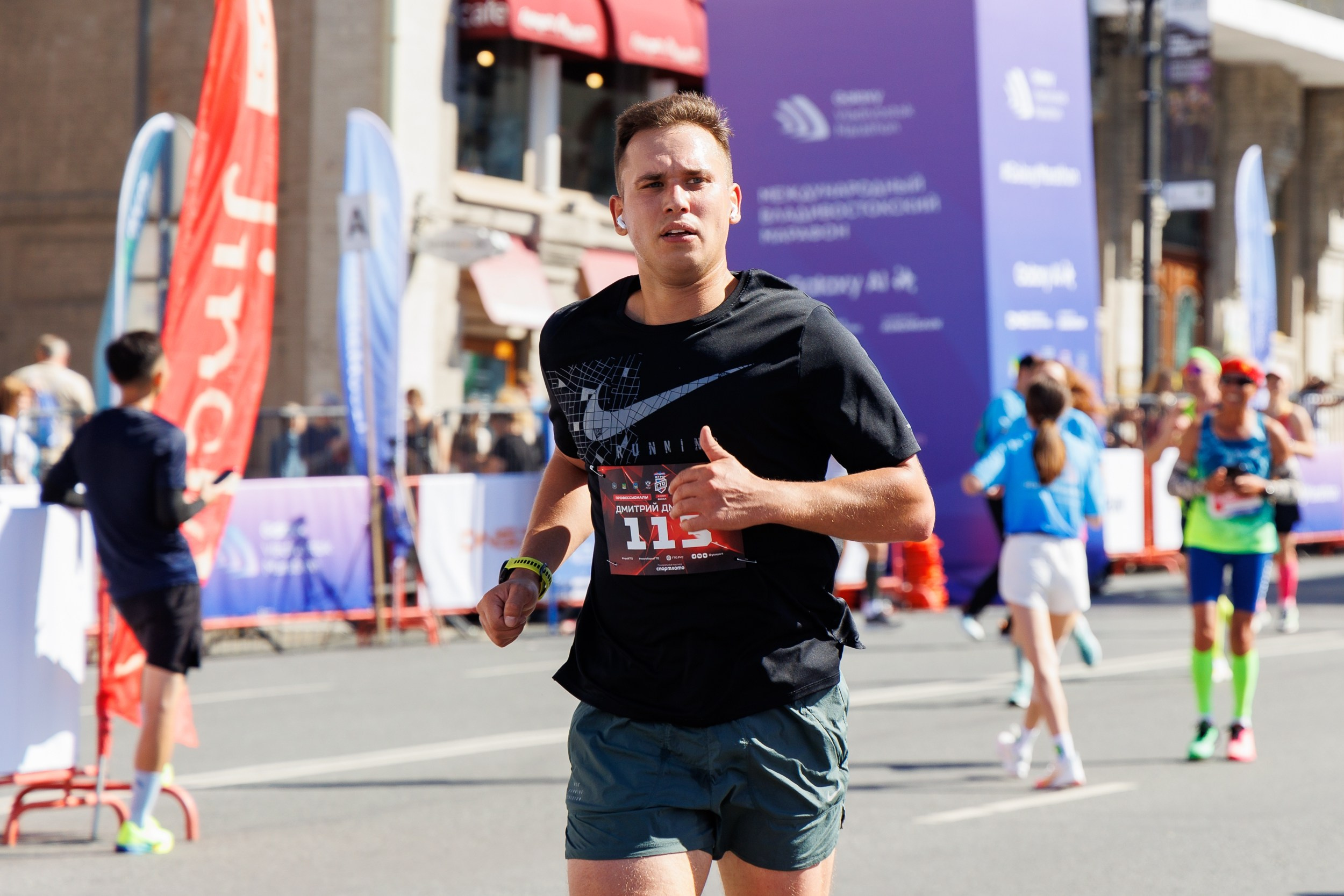 Galaxy Vladivostok Marathon. Репортажный и студийный фотограф во Владивостоке Дударева Софья